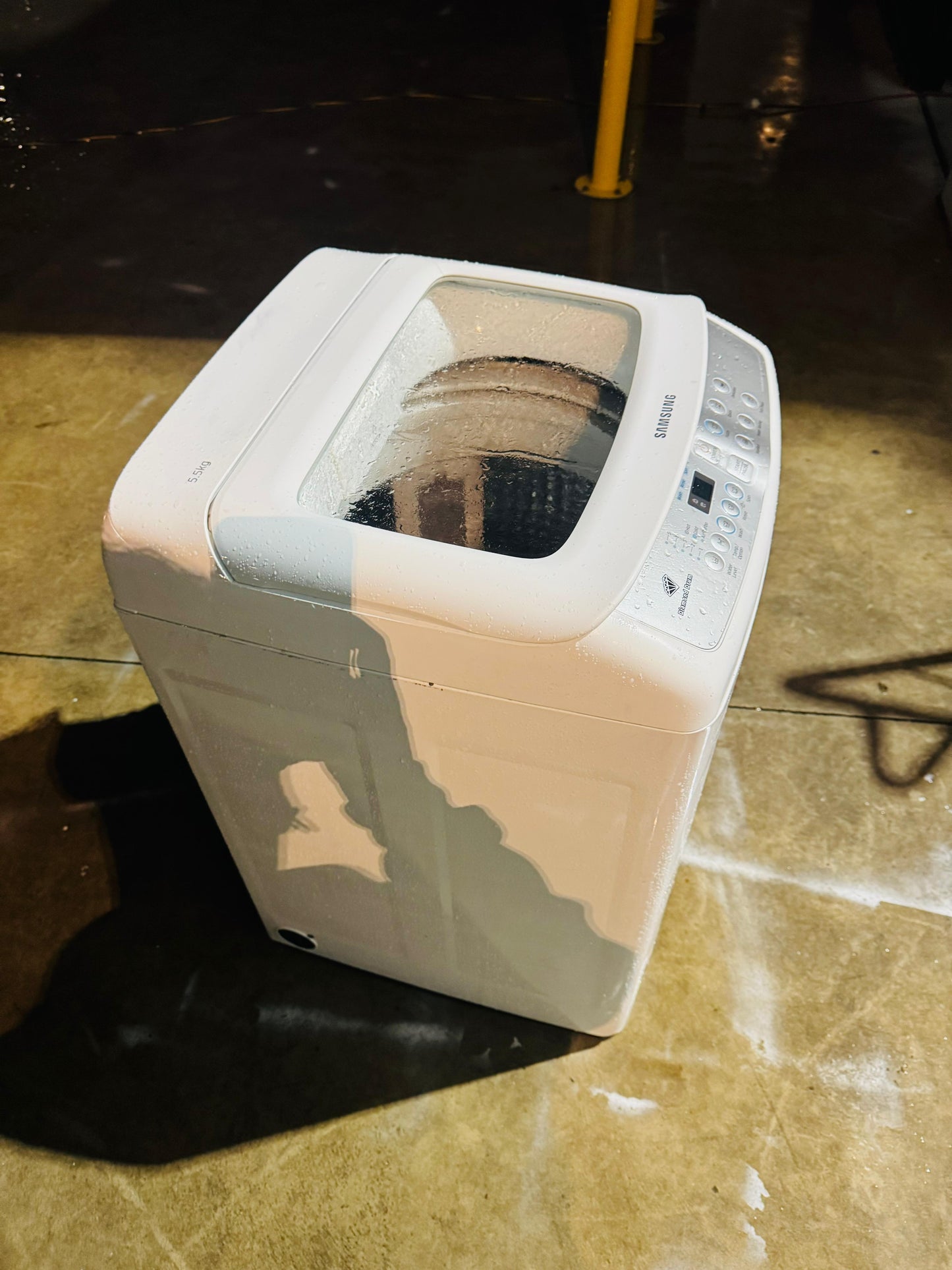 SAMSUNG 5.5 KGS TOP LOADER WASHING MACHINE