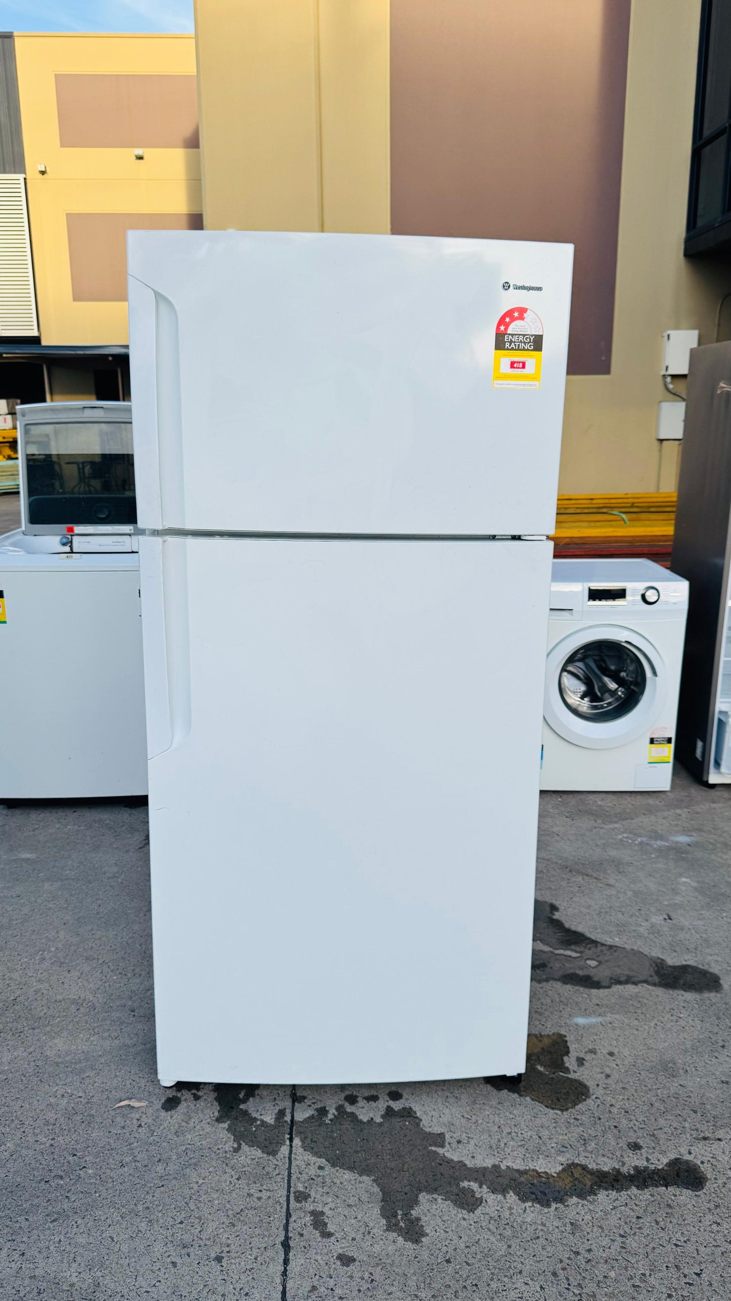 WESTINGHOUSE 537 LITRES FRIDGE FREEZER