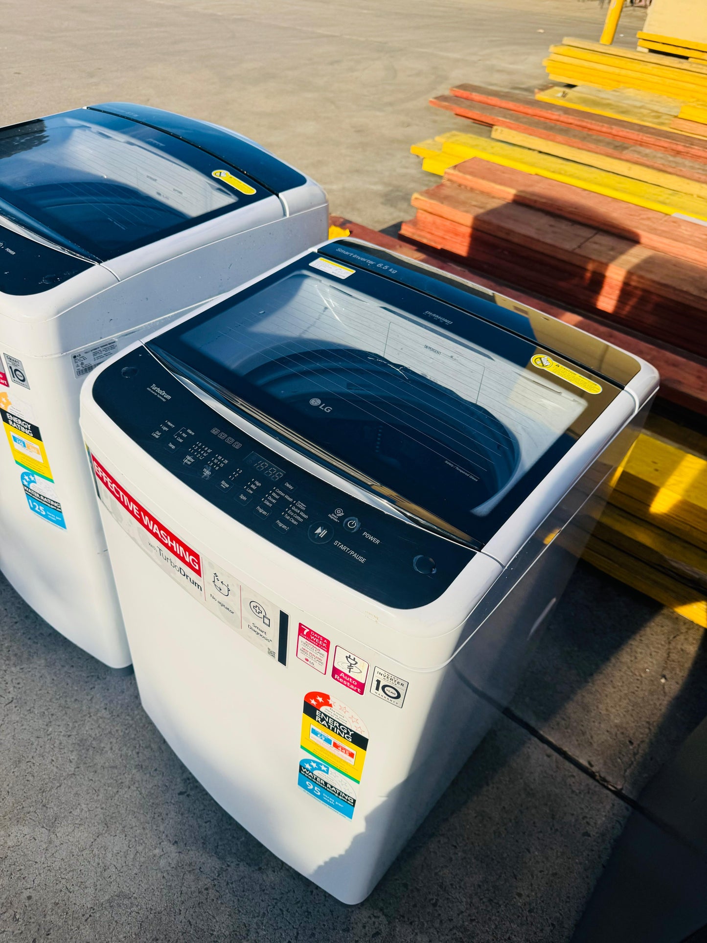 LG 6.5 KGS TOP LOADER WASHING MACHINE