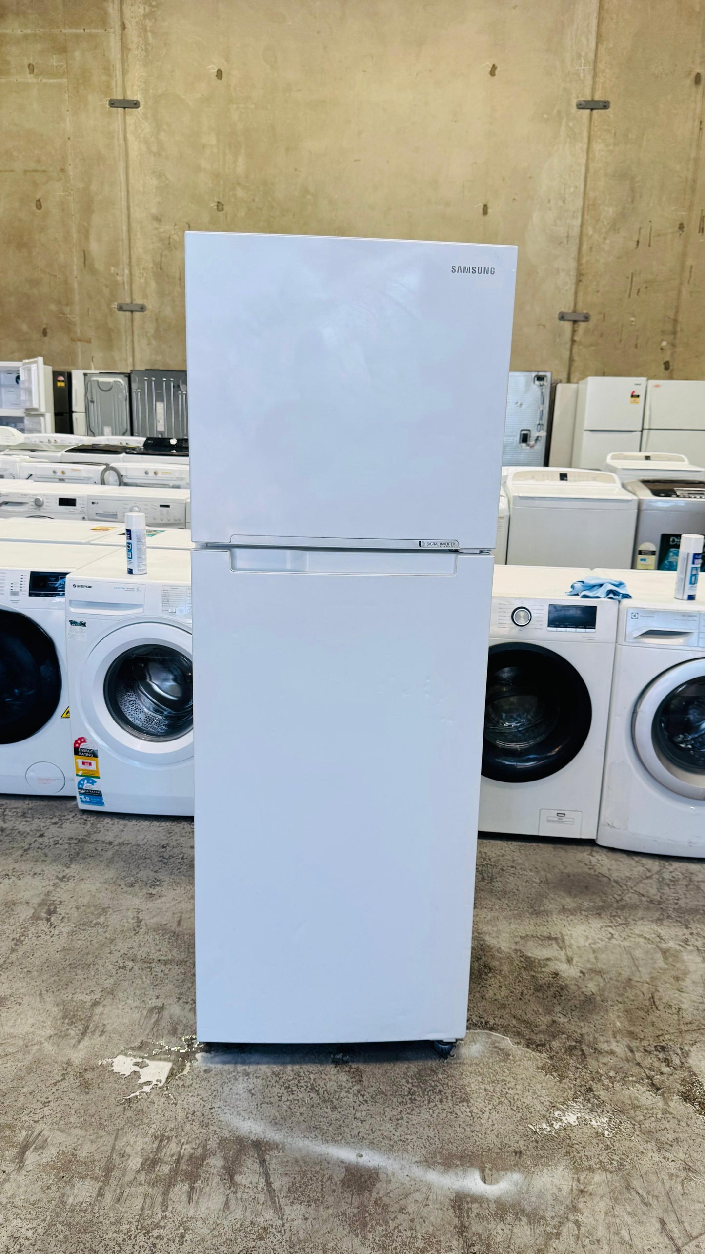 SAMSUNG 343 LITRES FRIDGE FREEZER