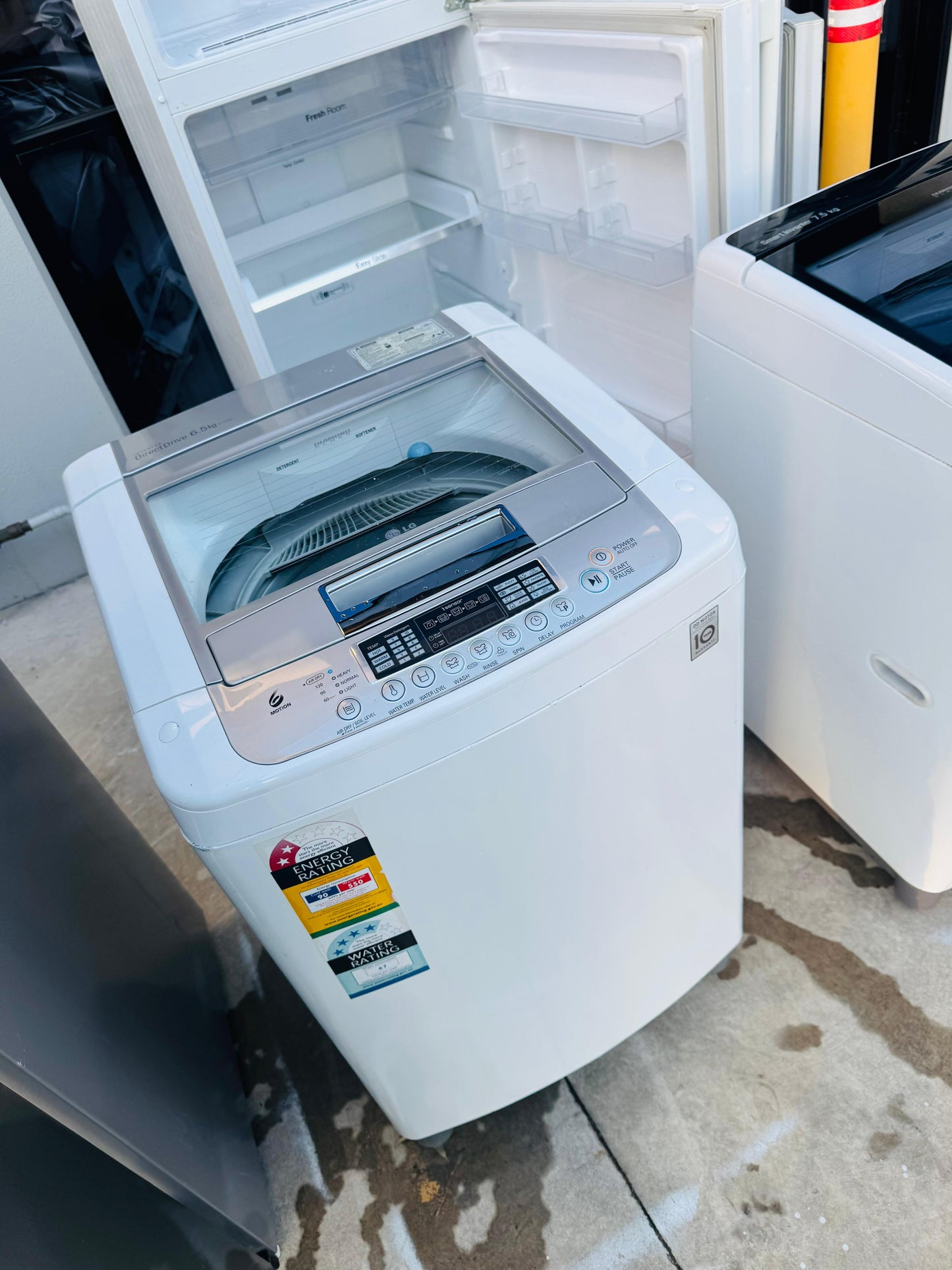 LG 6.5 KGS TOP LOADER WASHING MACHINE✅