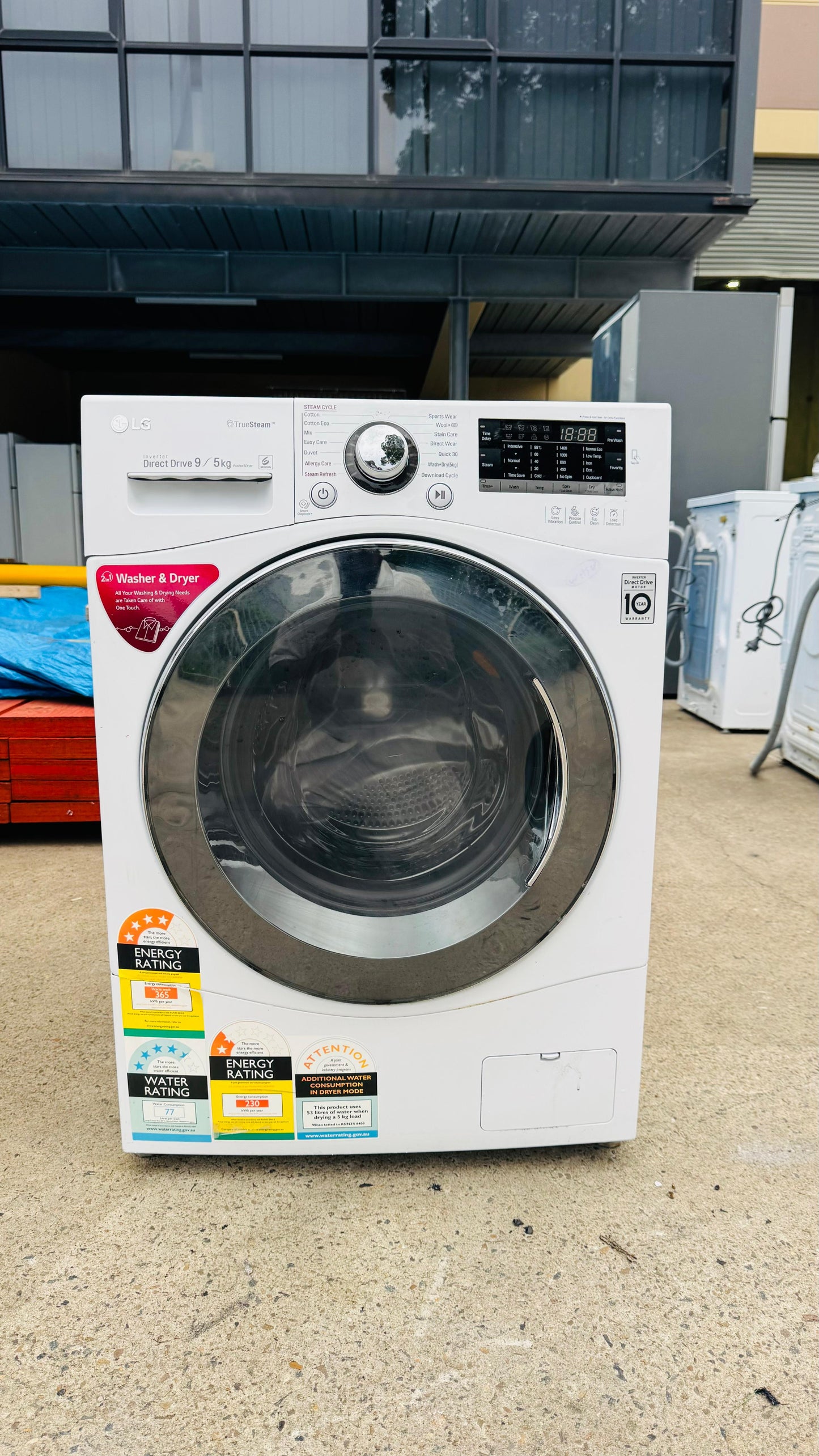 LG 9KGS FRONT LOADER WASHING MACHINE
