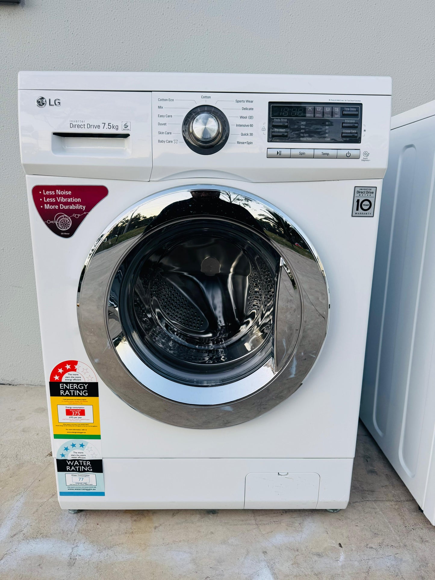 LG 7.5 KGS FRONT LOADER WASHING MACHINE