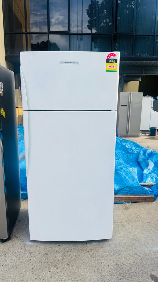 FISHER AND PAYKEL 517 LITRES FRIDGE FREEZER