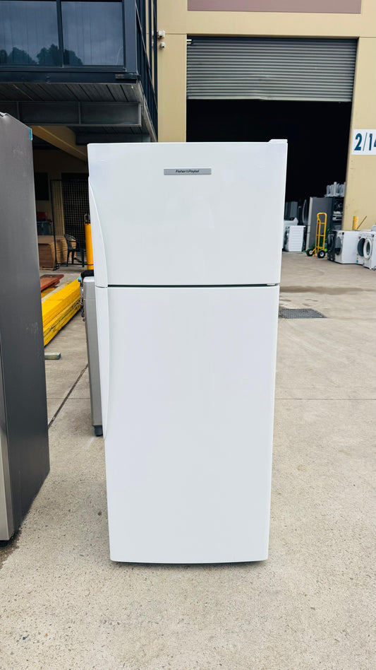 FISHER AND PAYKEL 380 LITRES FRIDGE FREEZER