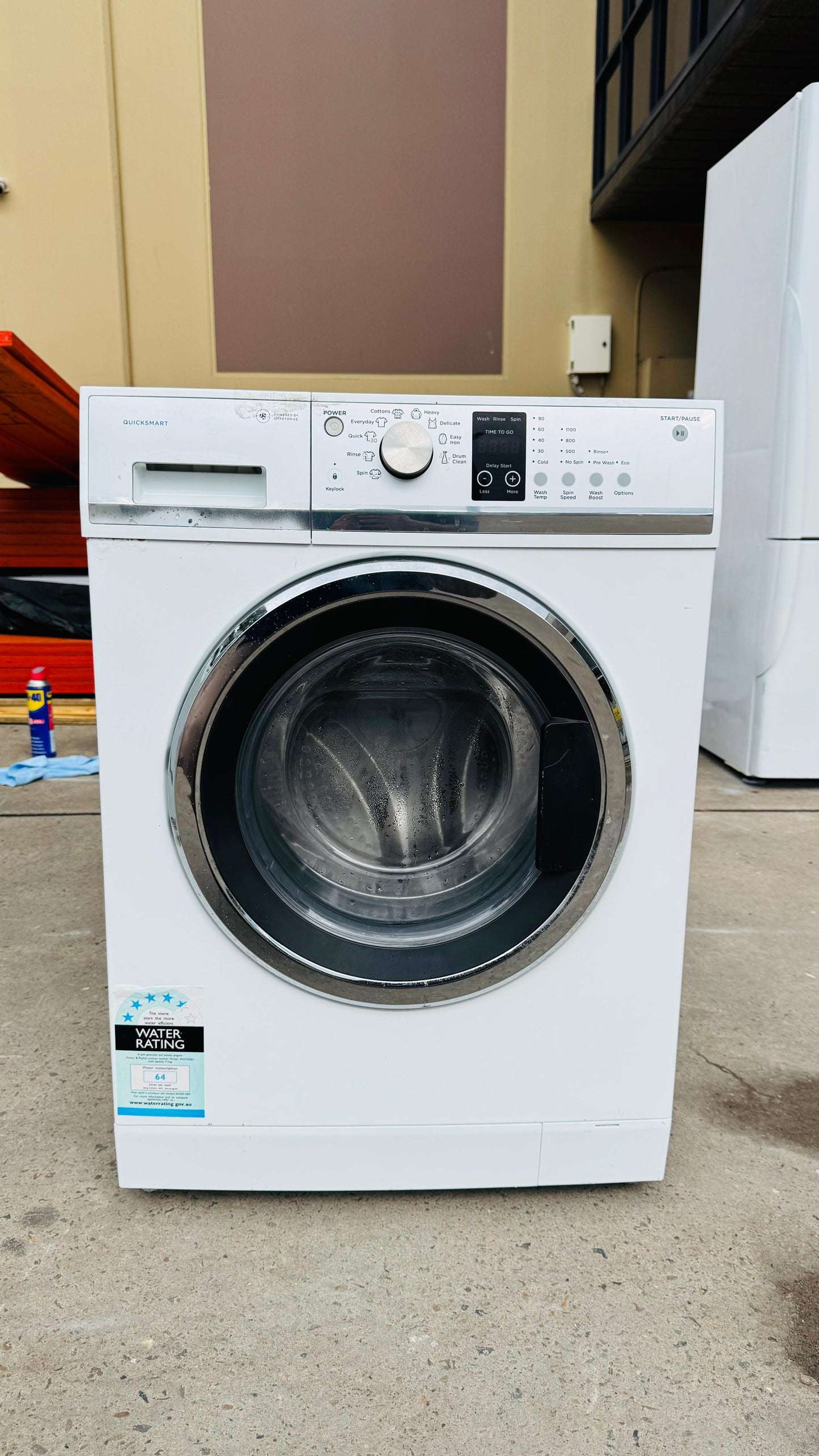 FISHER AND PAYKEL 7.5KGS FRONT LOADER WASHING MACHINE