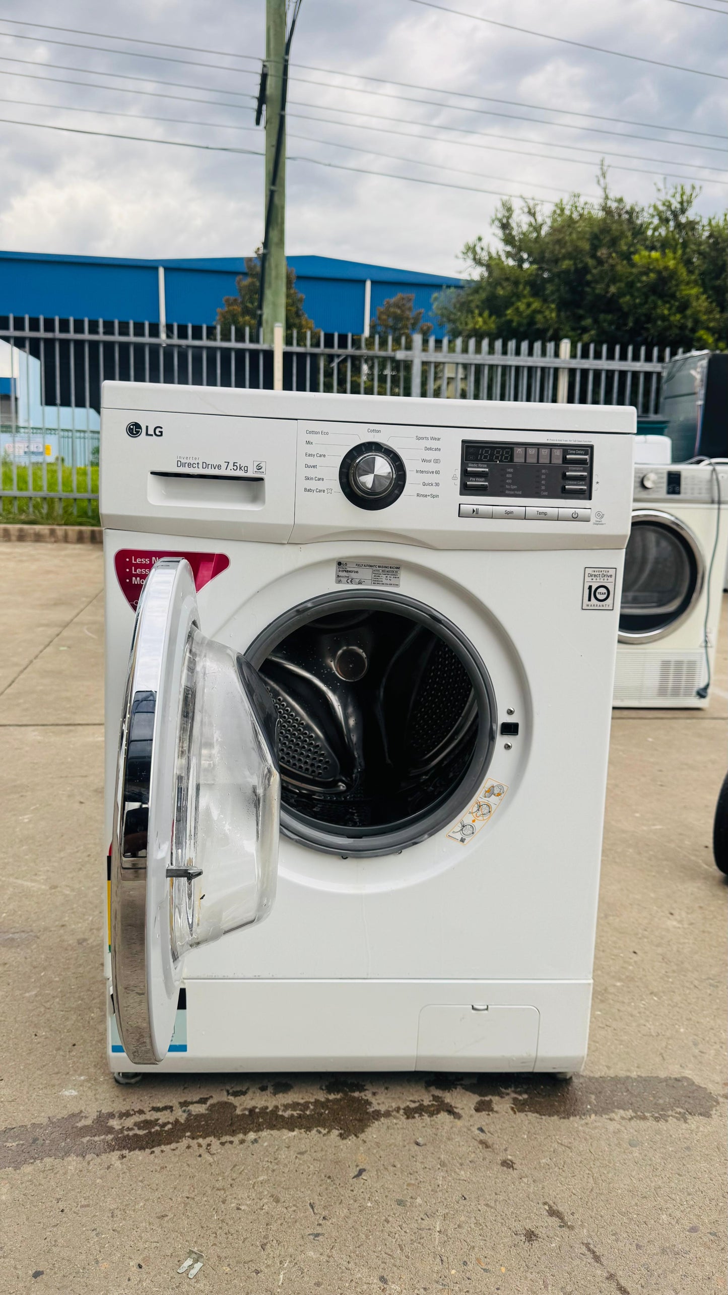 LG 7.5KGS FRONT LOADER WASHING MACHINE