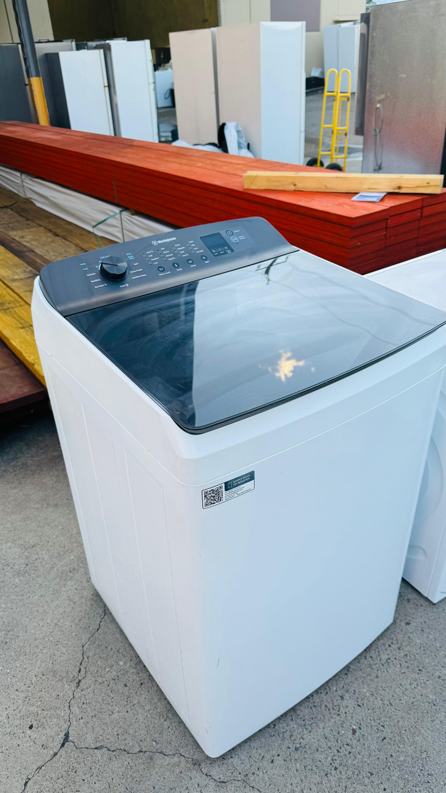 WESTINGHOUSE 8KGS TOP LOADER WASHING MACHINE