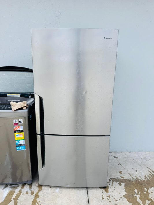 WESTING HOUSE 529 LITRES FRIDGE FREEZER