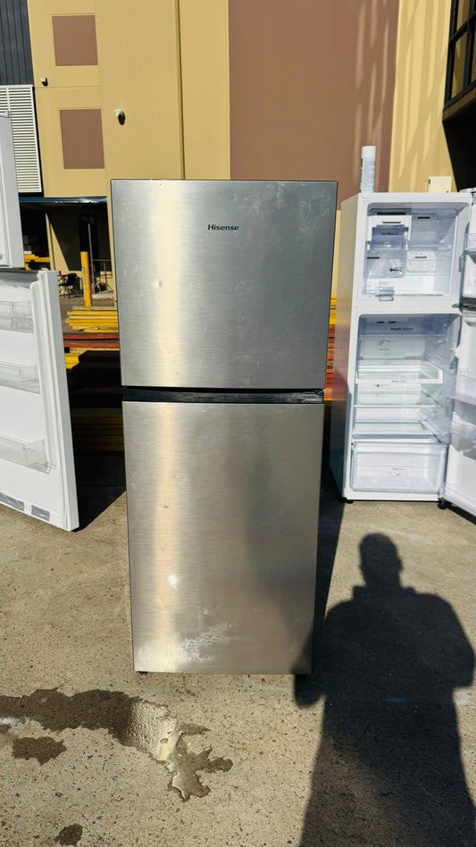 HISENSE 205 LITRES FRIDGE FREEZER