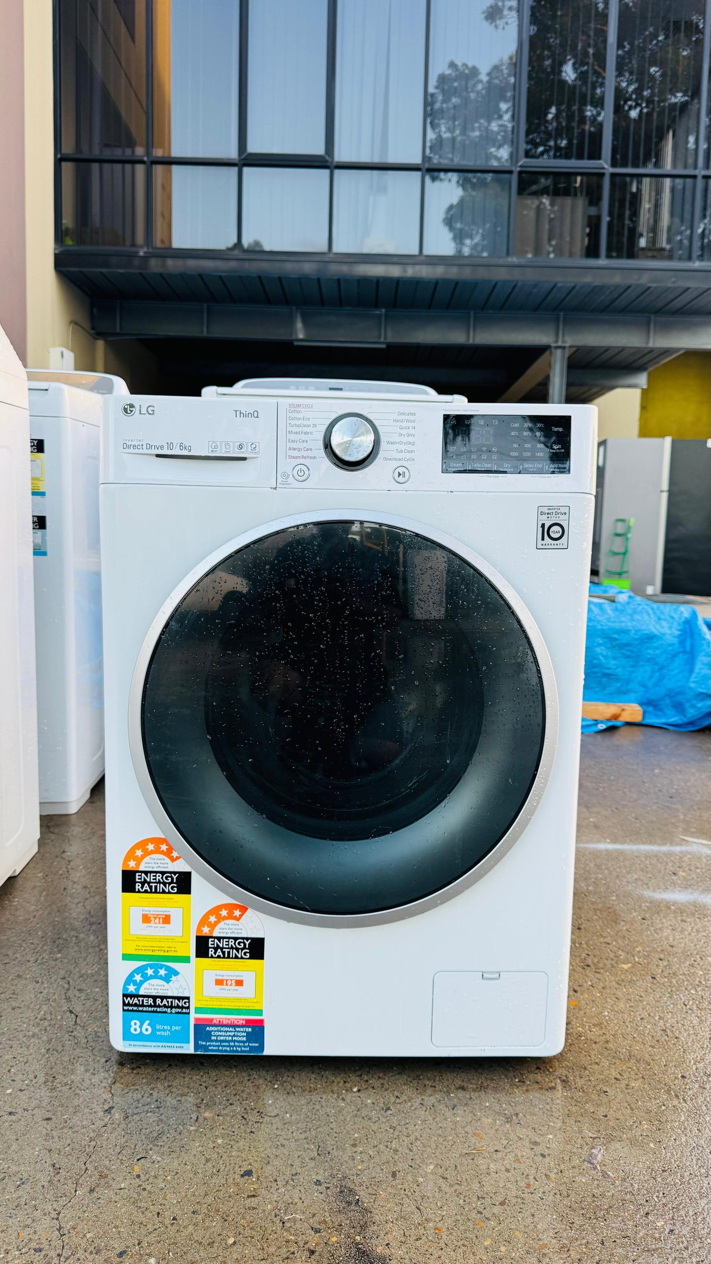 LG 10KGS WASHER &6 KGS DRYER COMBO