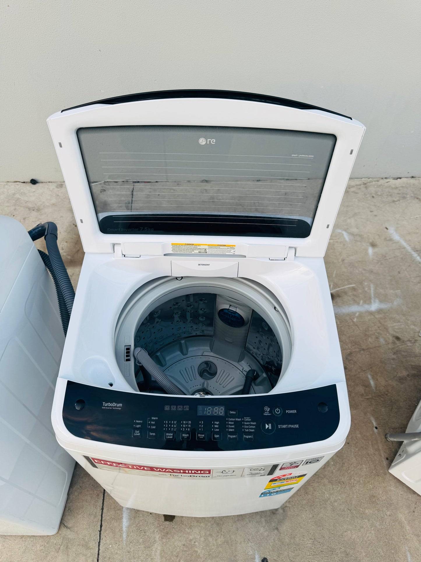 LG 7.5 KGS TOP LOADER WASHING MACHINE
