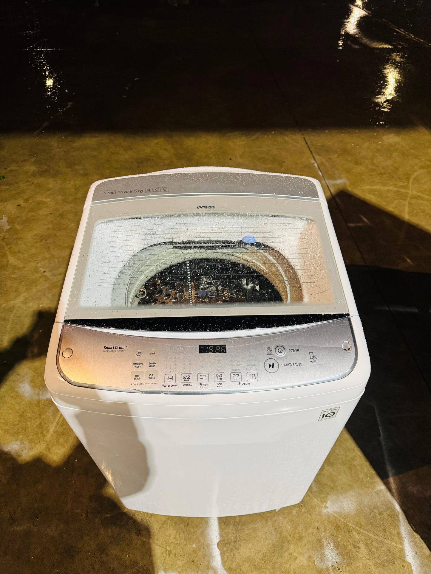 LG 9.5KGS TOP LOADER WASHING MACHINE