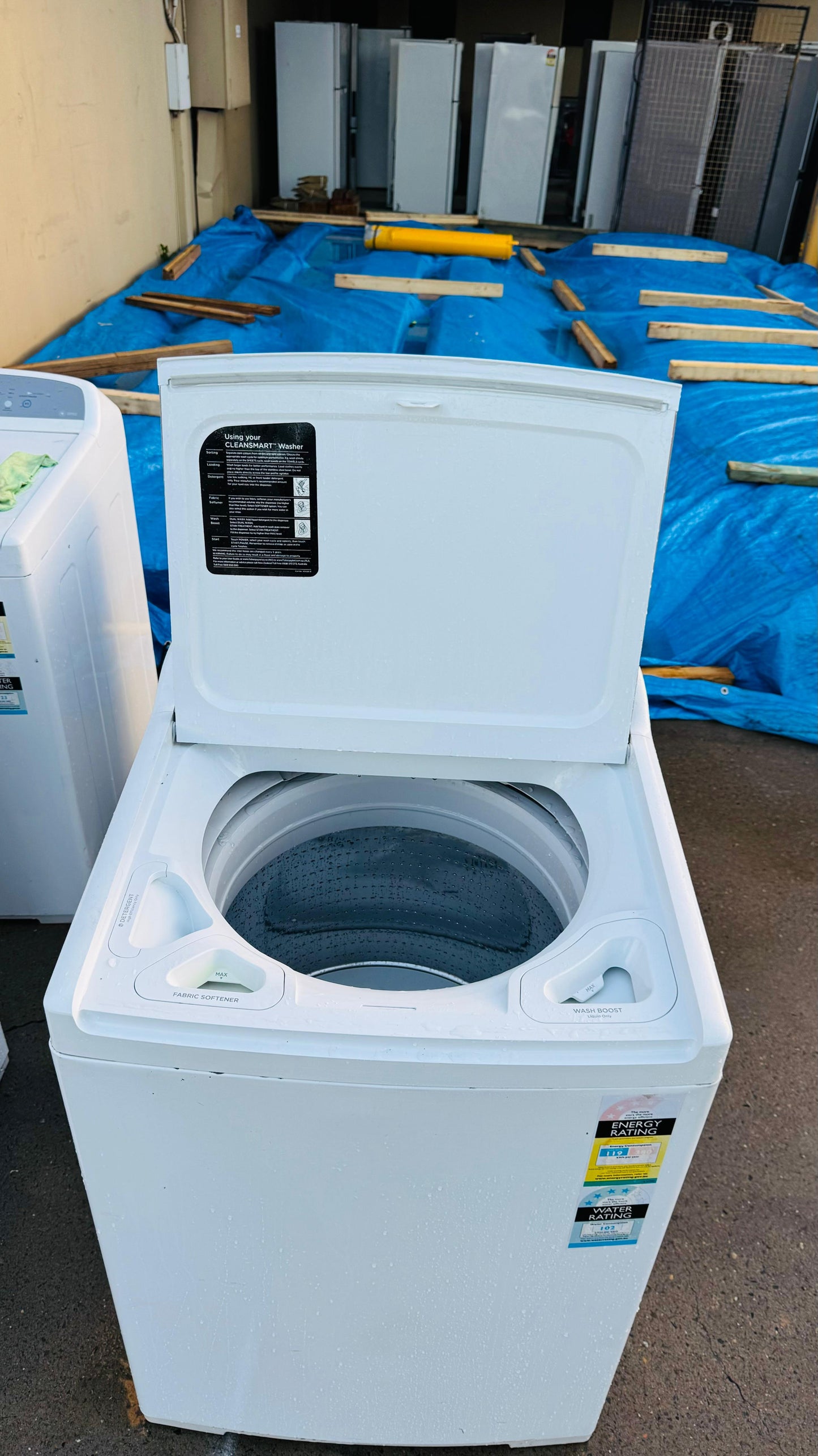 FISHER AND PAYKEL 10KGS TOP LOADER WASHING MACHINE