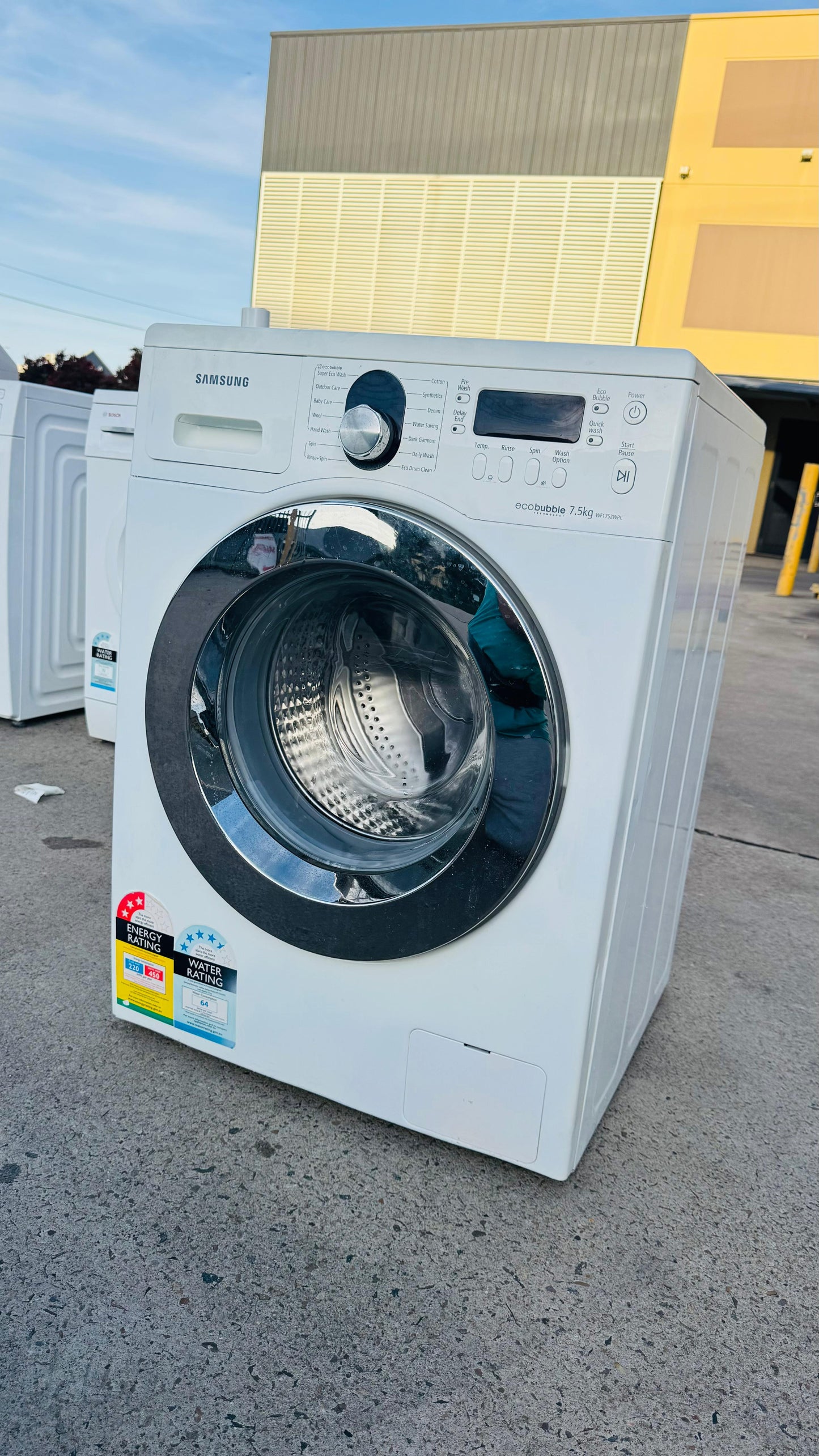 SAMSUNG 7.5KGS FRONT LOADER WASHING MACHINE