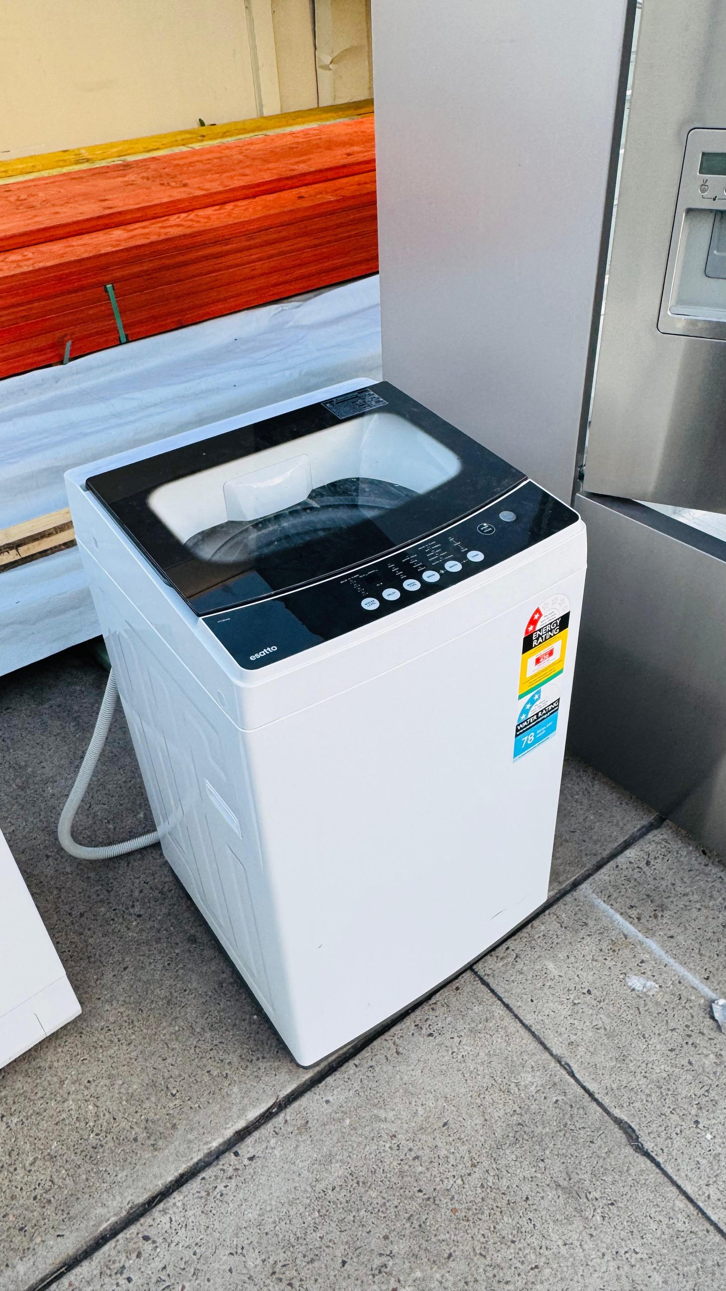 ESATTO 5.5KGS TOP LOADER WASHING MACHINE