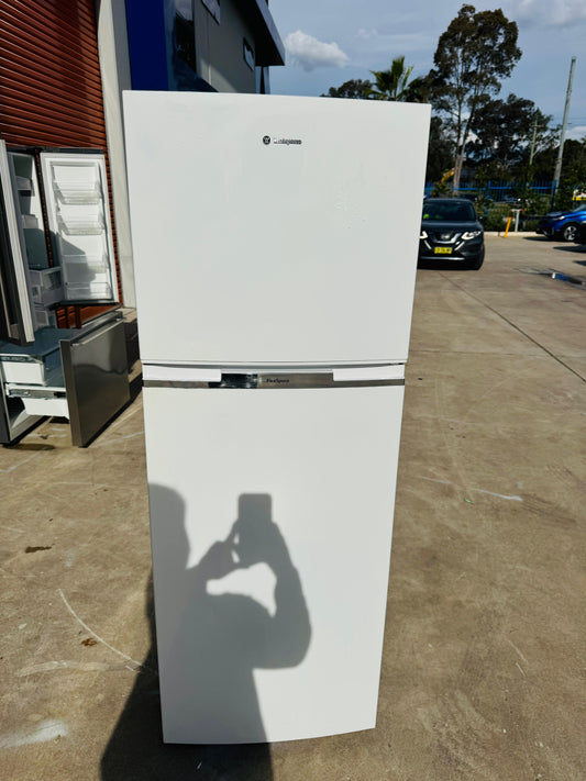 WESTING HOUSE 339 LITRES FRIDGE FREEZER