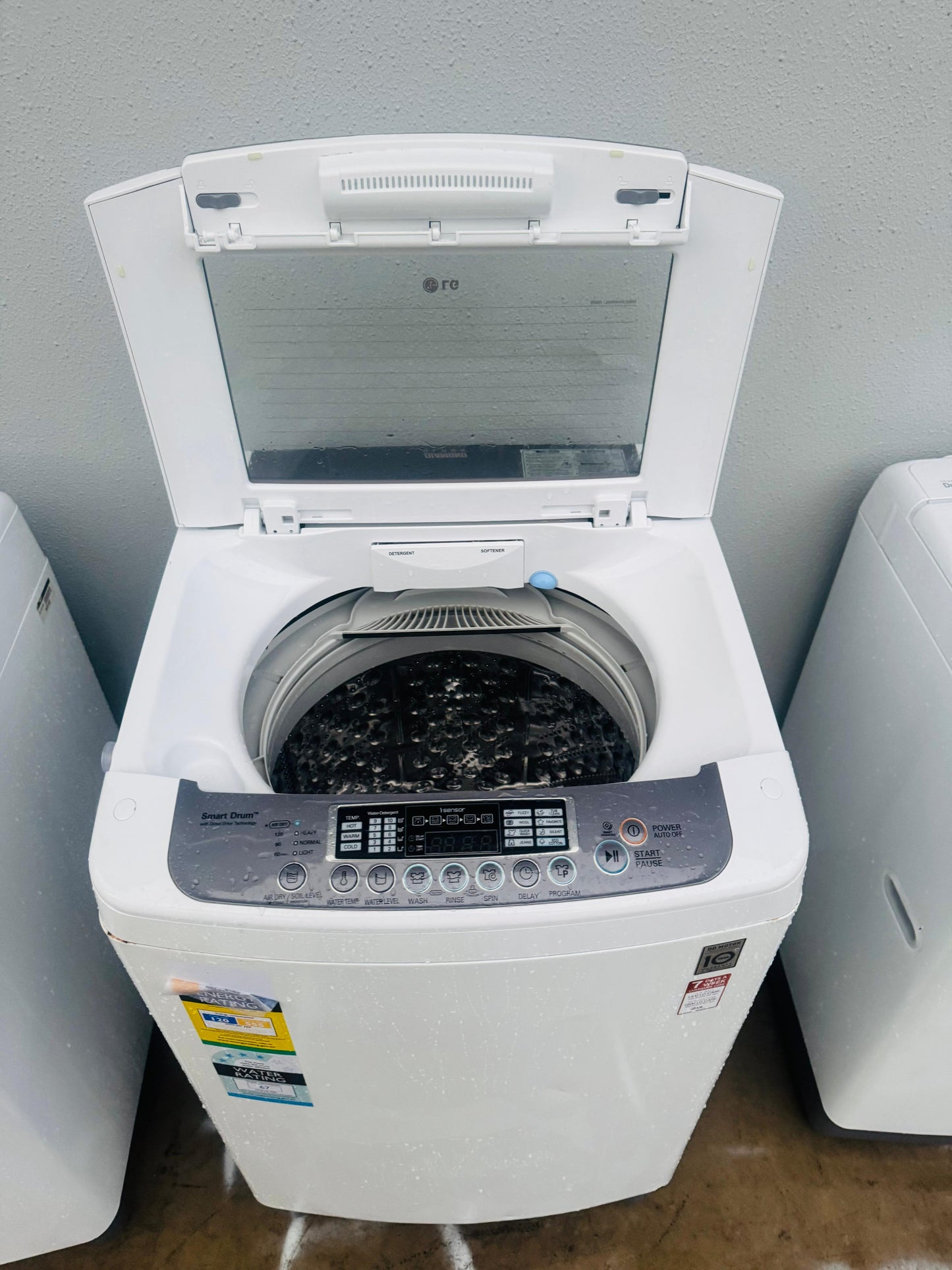 LG 8.5 KGS TOP LOADER WASHING MACHINE