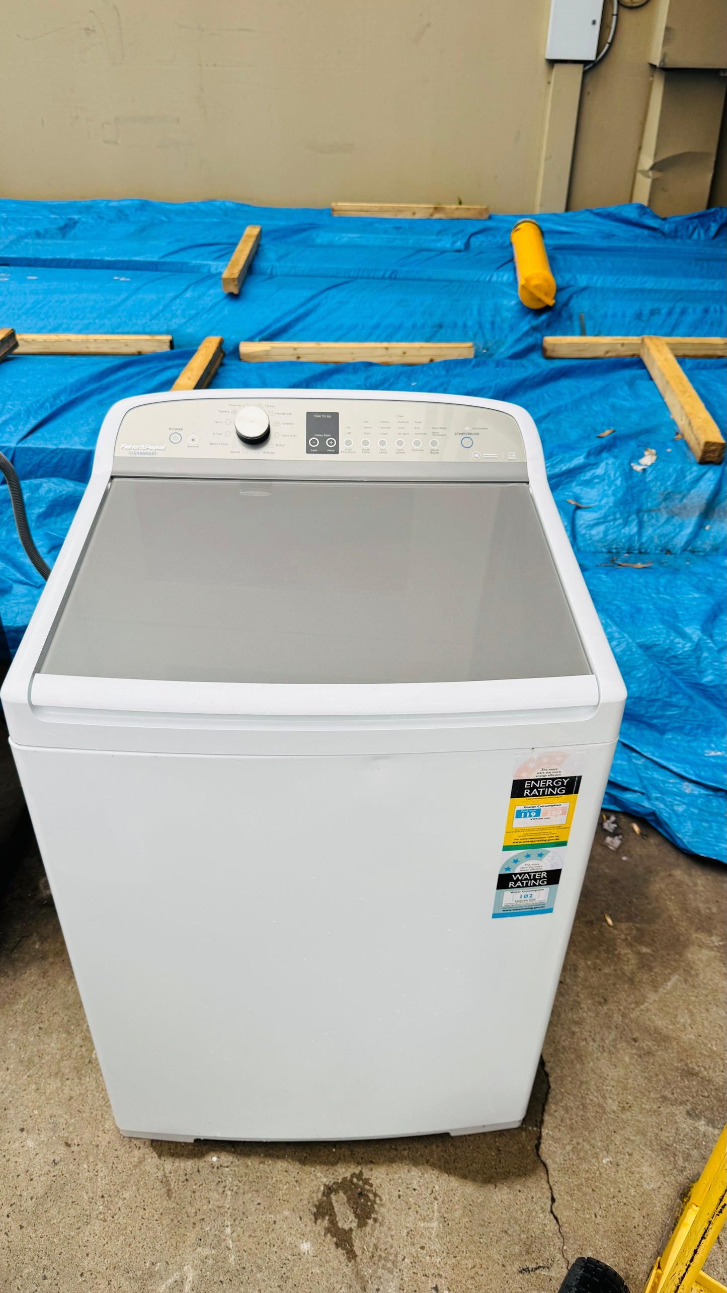 FISHER AND PAYKEL 10KGS TOP LOADER WASHING MACHINE