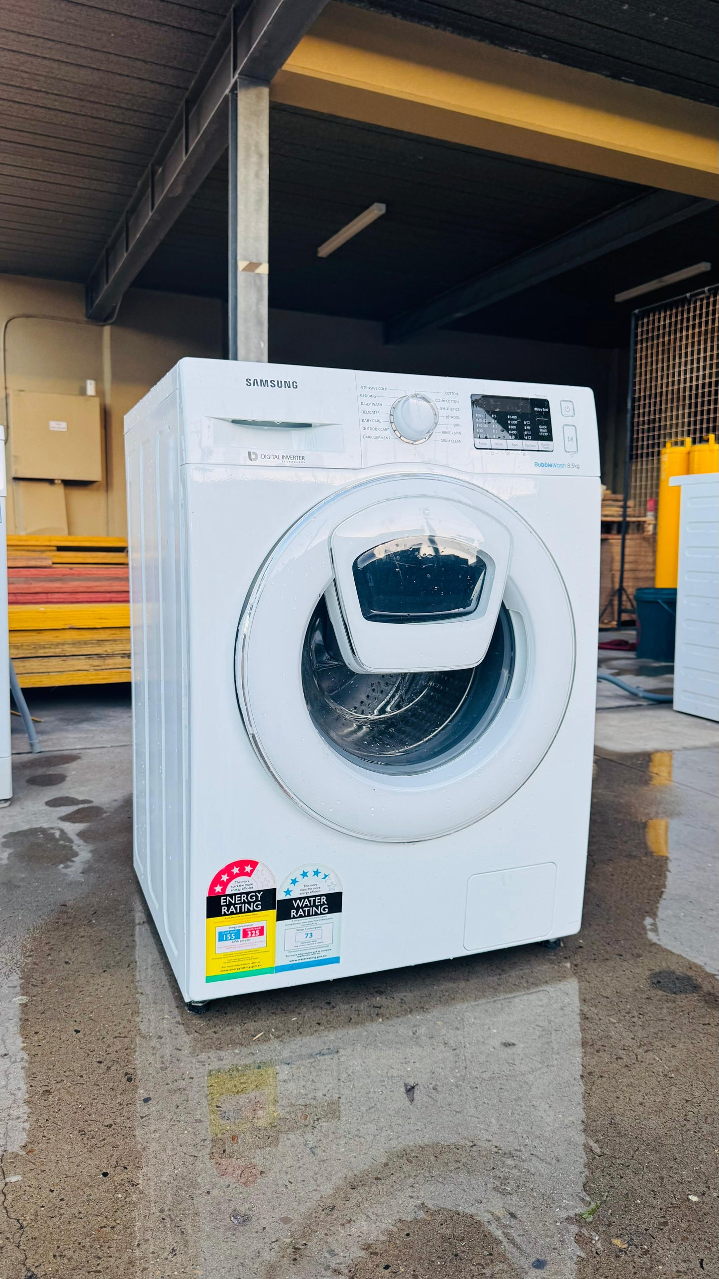 SAMSUNG 8.5KGS FRONT LOADER WASHING MACHINE