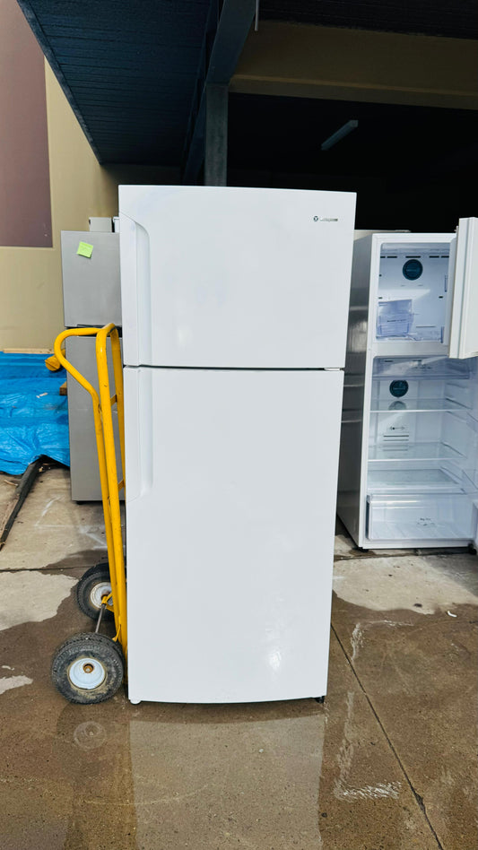 WESTINGHOUSE 462 LITRES FRIDGE FREEZER