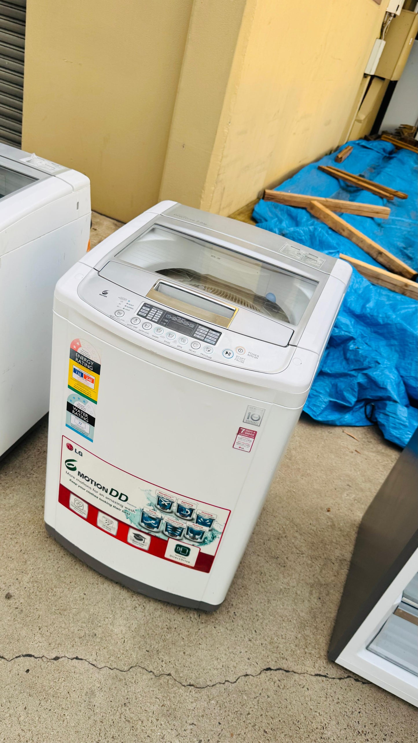 LG 7.5KGS TOP LOADER WASHING MACHINE