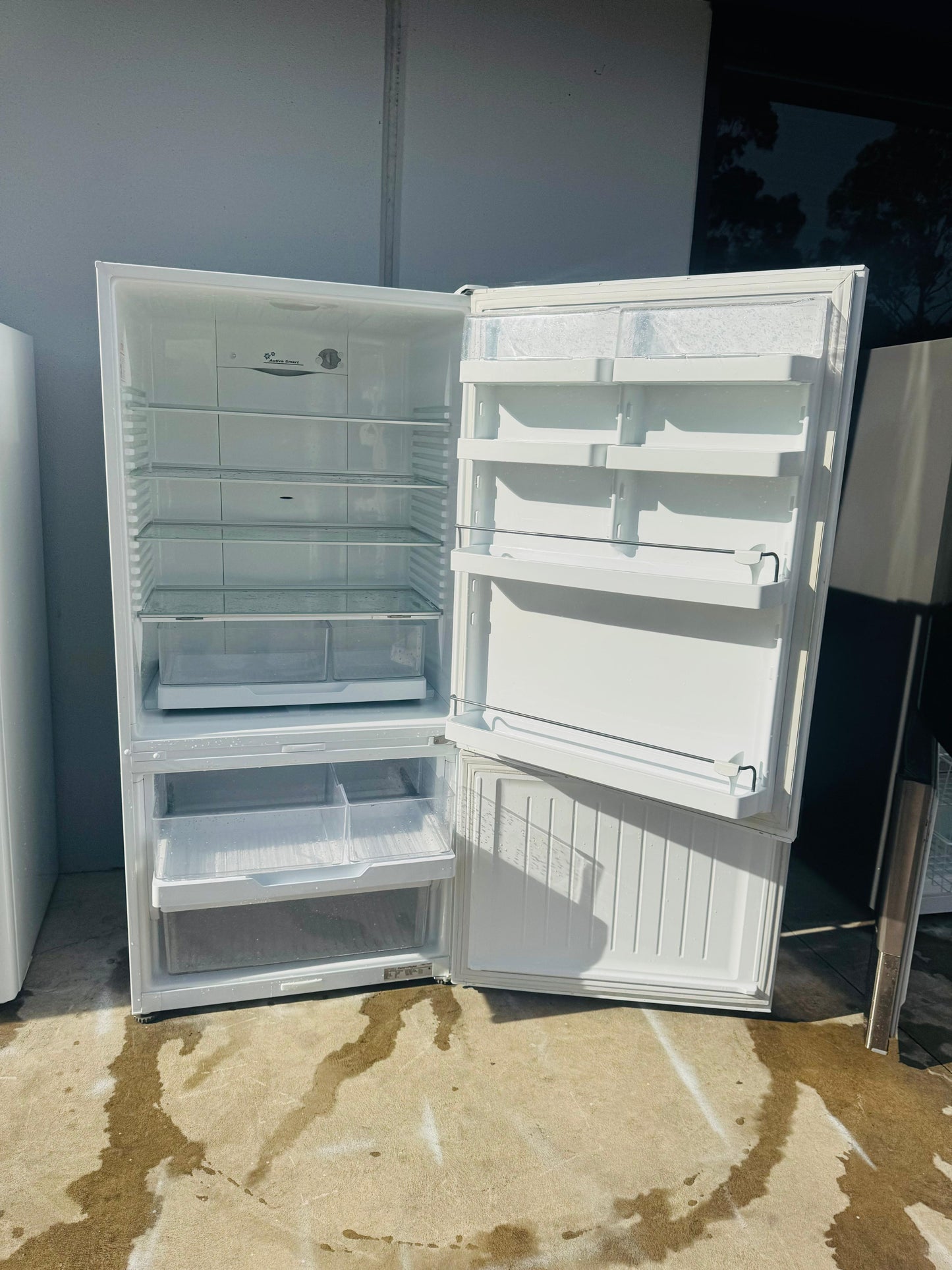 FISHER AND PAYKEL 519 LITRES FRIDGE FREEZER