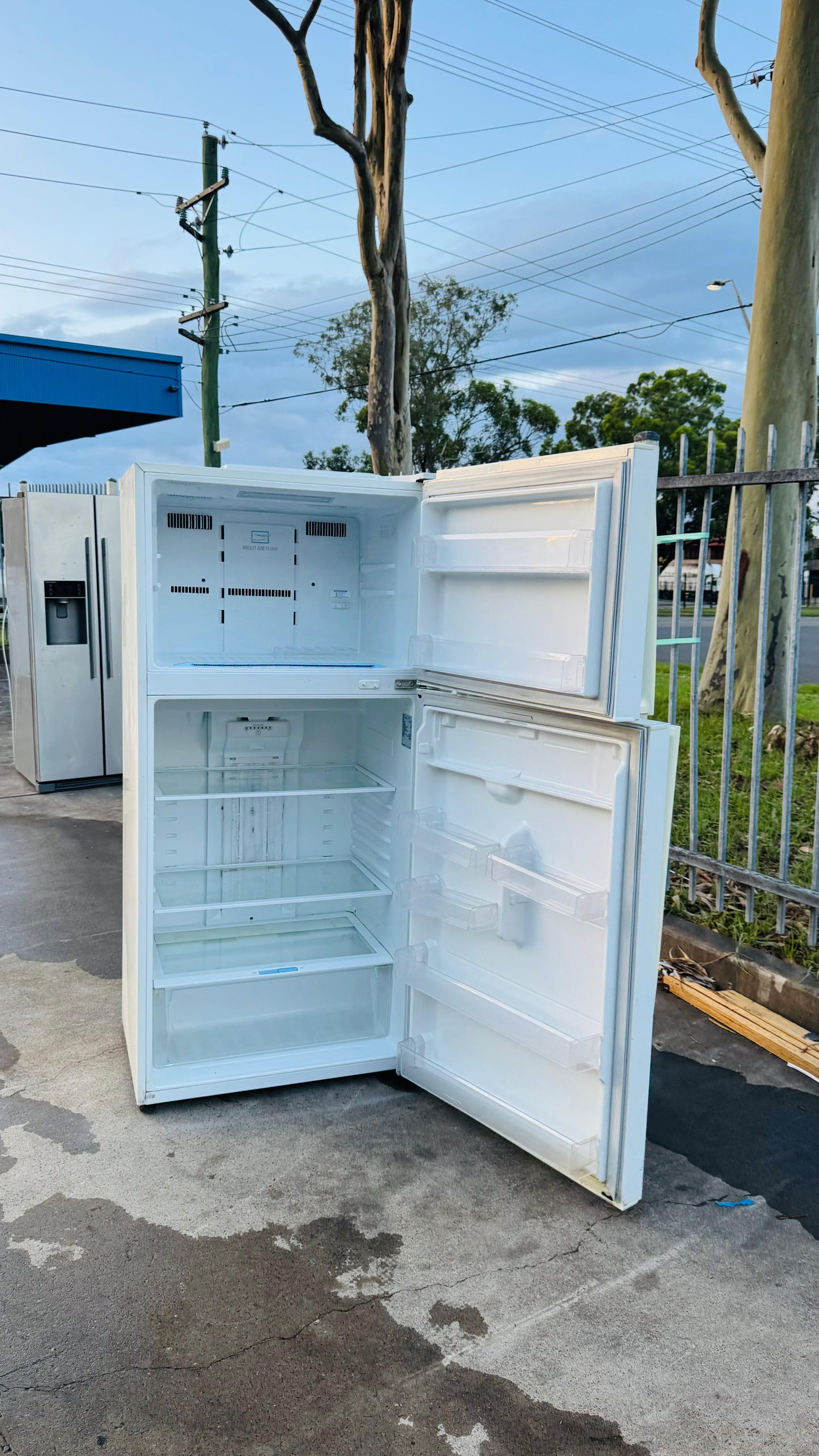 LG 515 LITRES FRIDGE FREEZER