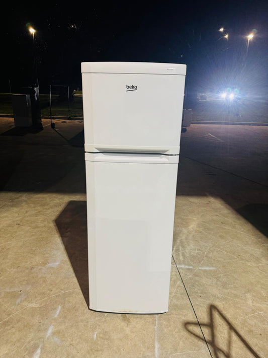 BEKO 253 LITRES FRIDGE FREEZER