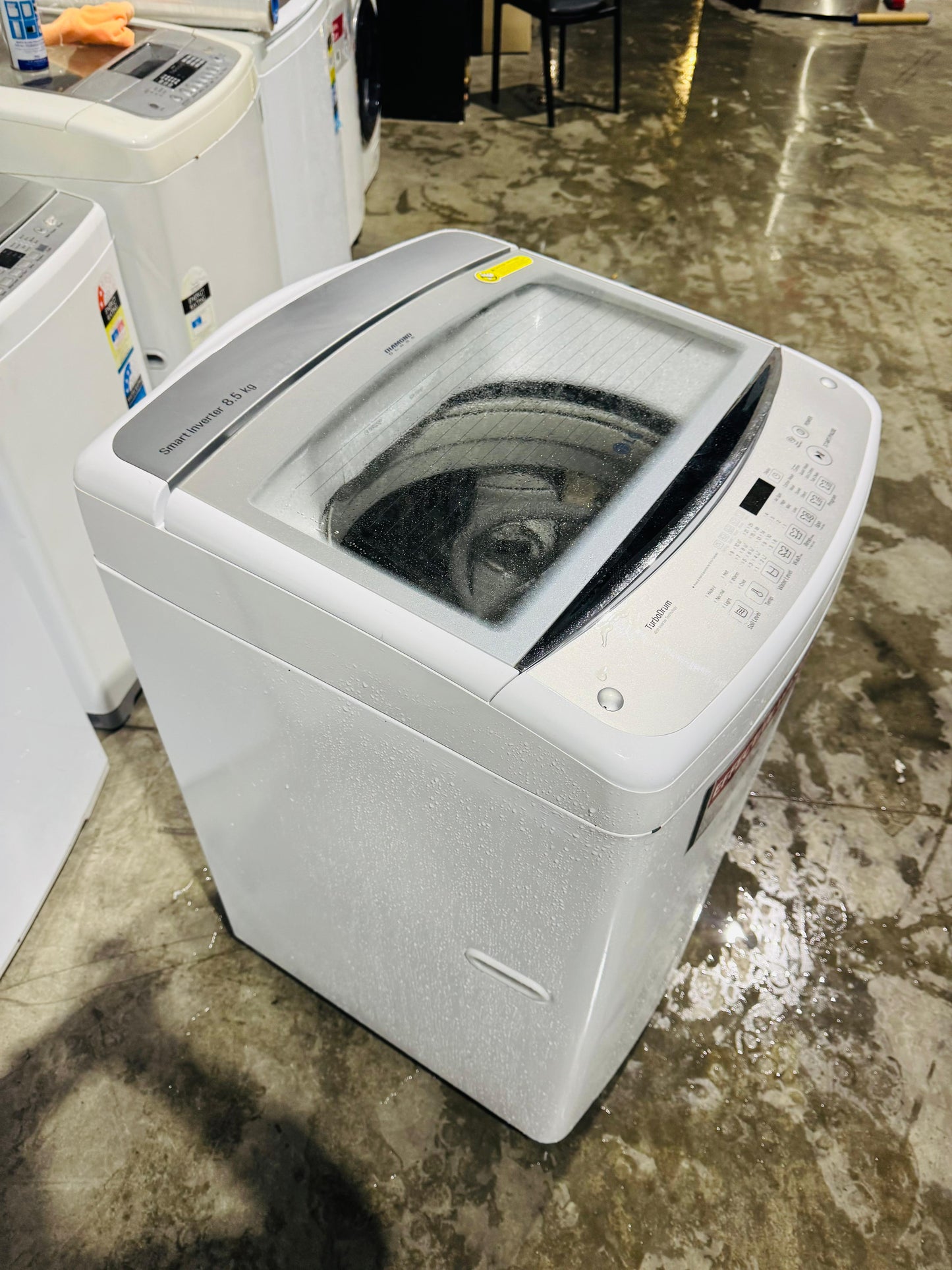 LG 8.5 KGS TOP LOADER WASHING MACHINE