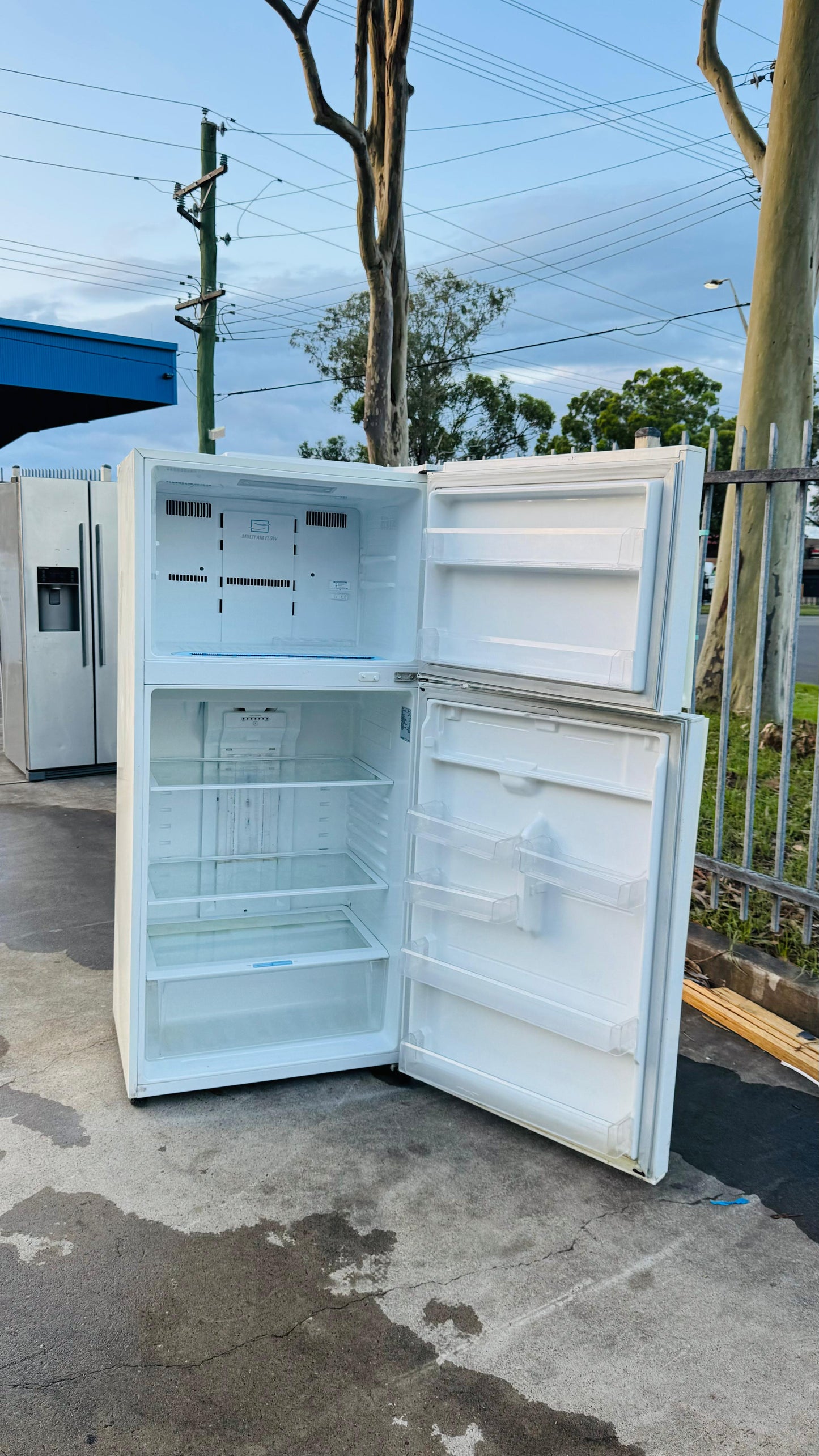 LG 515 LITRES FRIDGE FREEZER