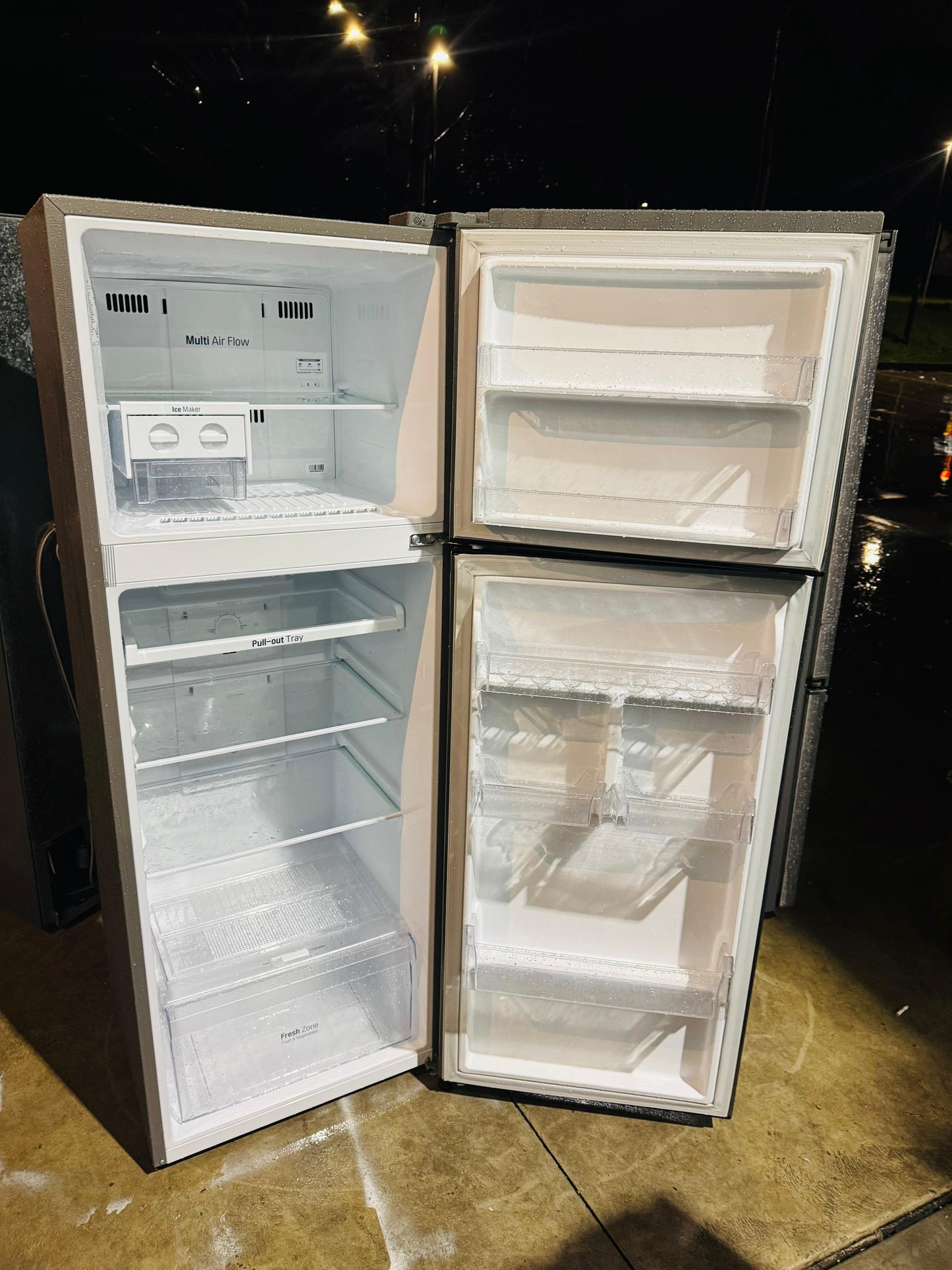 LG 332 LITRES FRIDGE FREEZER
