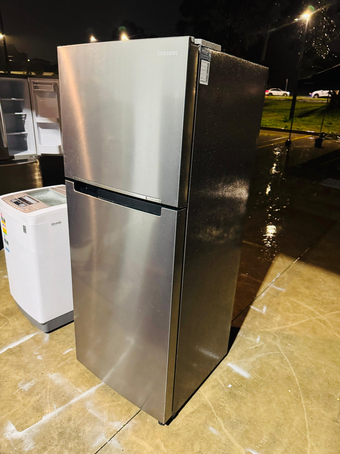 SAMSUNG 469 LITRES FRIDGE FREEZER