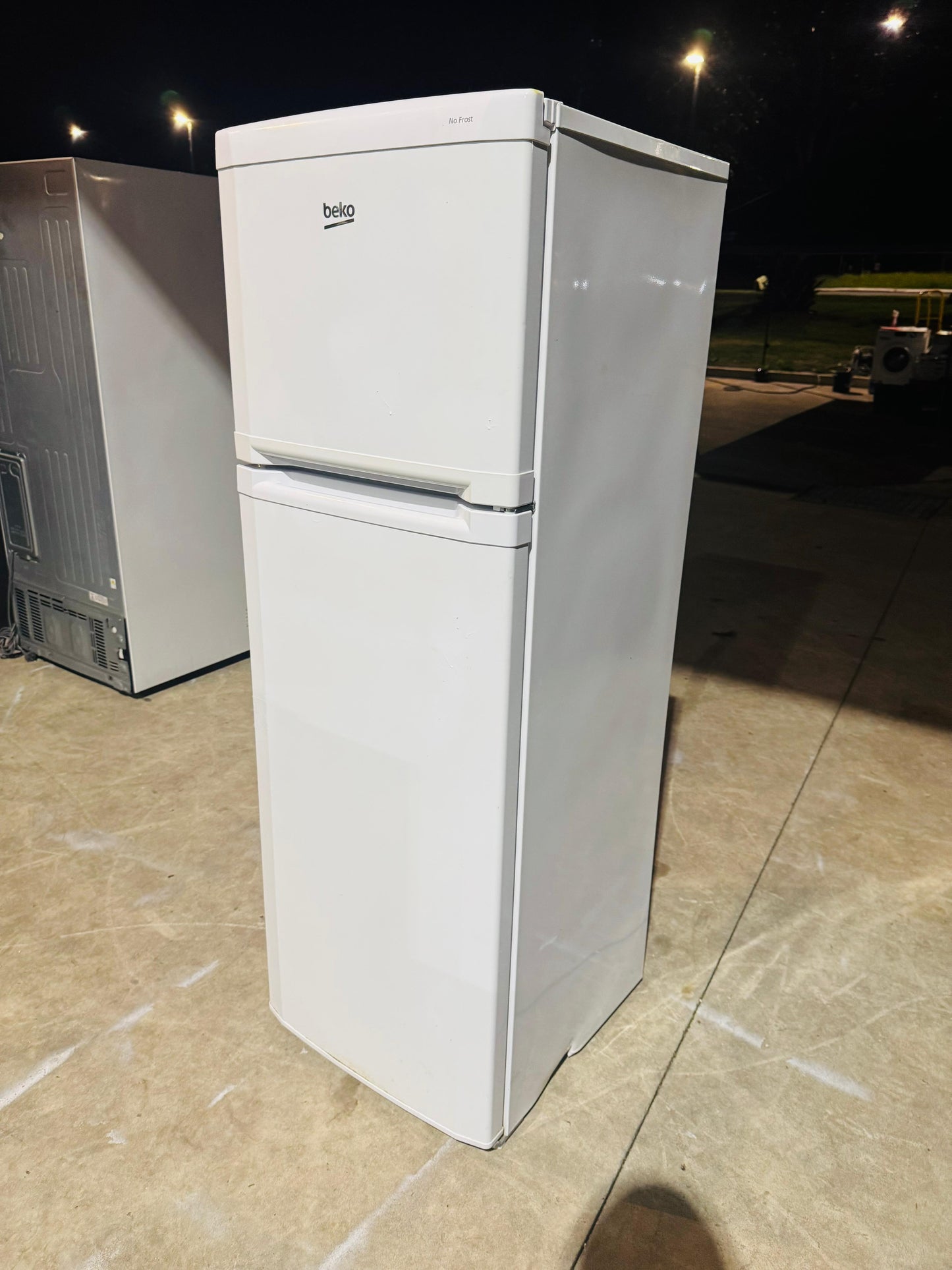 BEKO 253 LITRES FRIDGE FREEZER