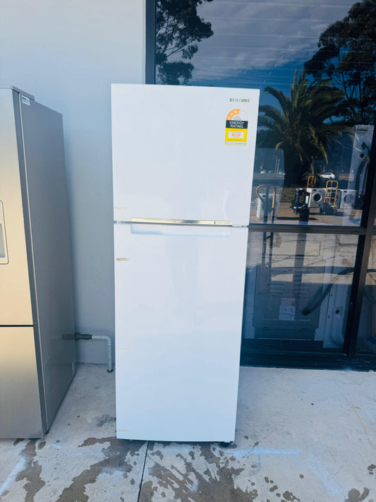 SAMSUNG 343 LITRES FRIDGE FREEZER