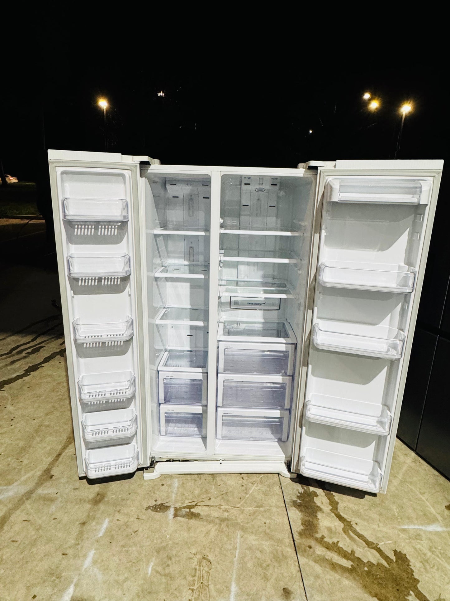 SAMSUNG 713 LITRES SIDW BY SIDE DOOR FRIDGE FREEZER