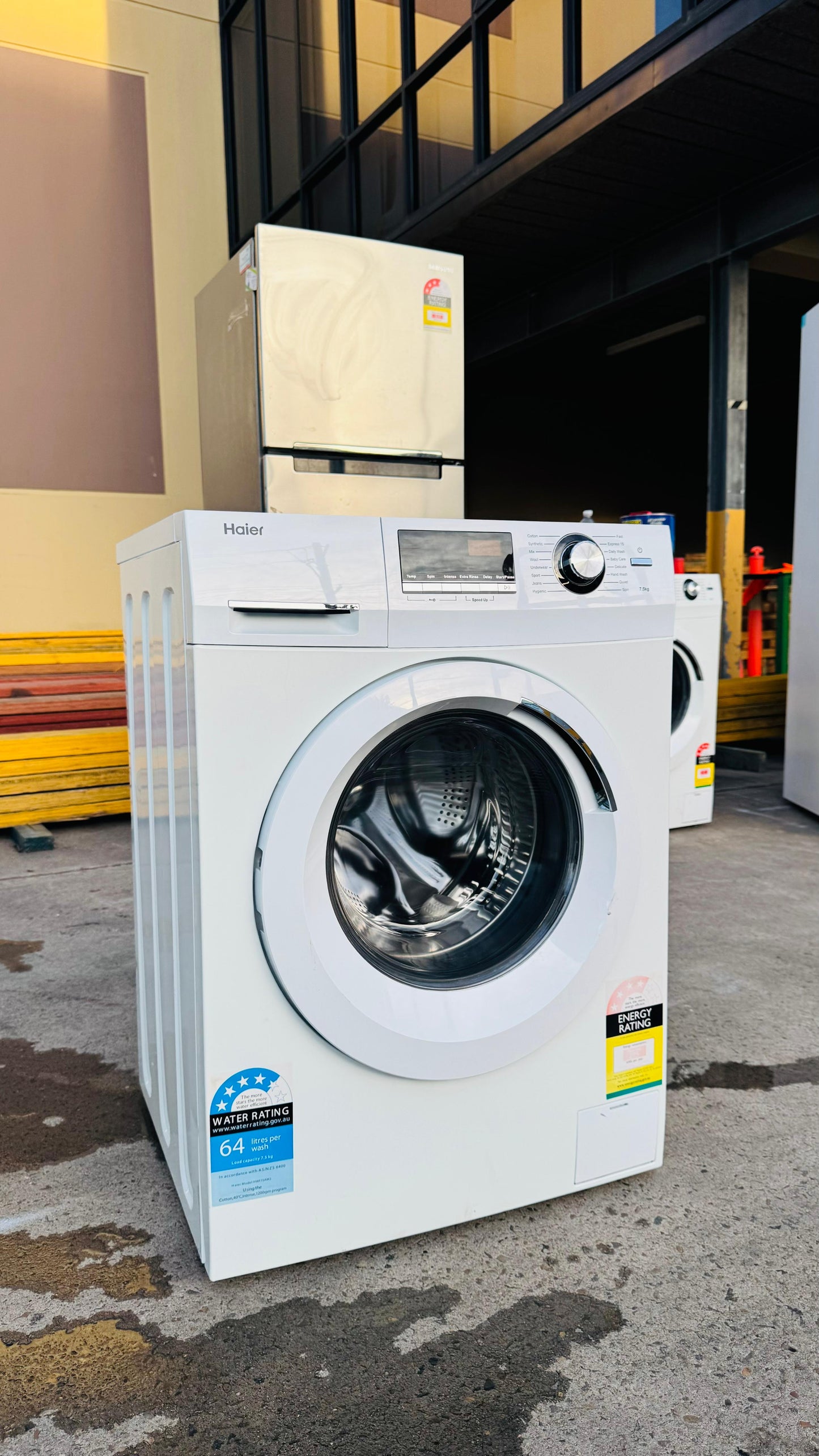 HAIER 7.5 KGS FRONT LOADER WASHING MACHINE