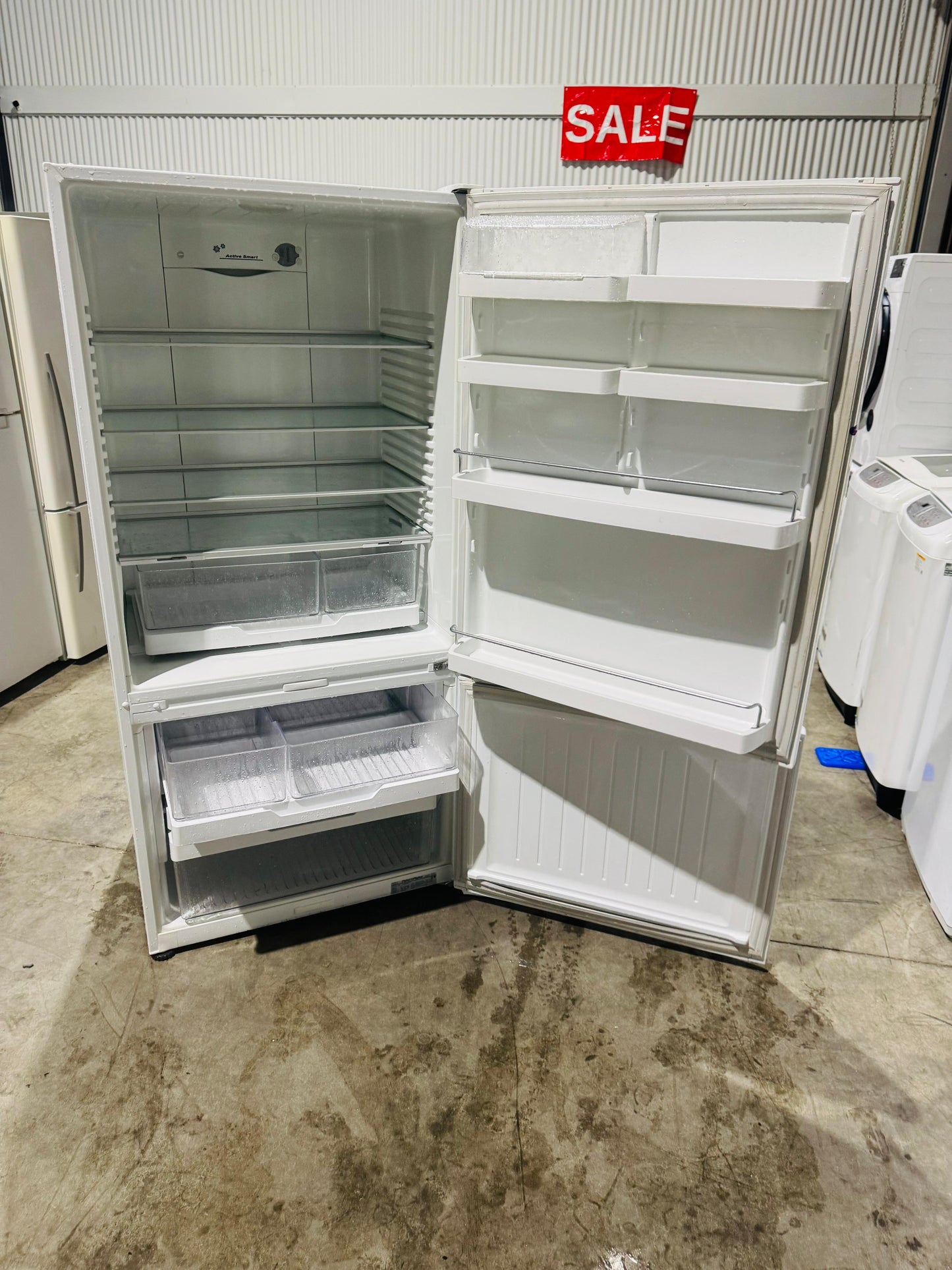 FISHER AND PAYKEL 519 LITRES FRIDGE FREEZER