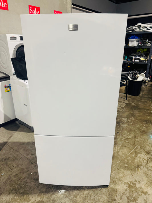KELVINATOR 529 LITRES FRIDGE FREEZER