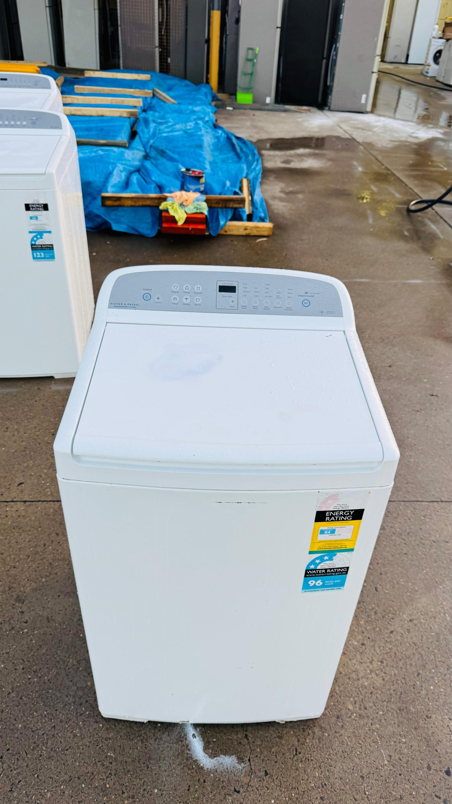 FISHER AND PAYKEL 8.5KGS TOP LOADER WASHING MACHINE