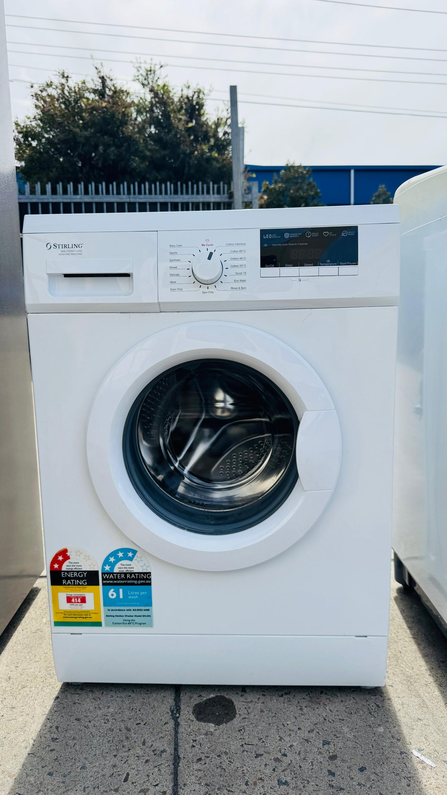 STIRLING 6KGS FRONT LOADER WASHING MACHINE