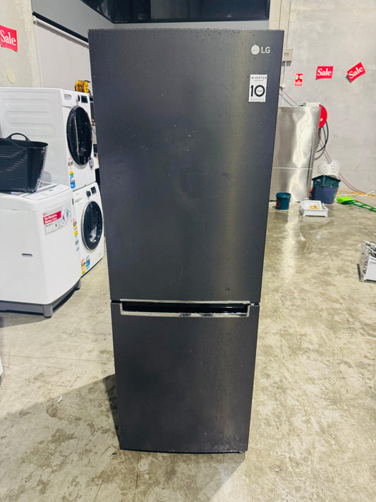 LG 335 LITRES FRIDGE FREEZER & WATER DISPENSER