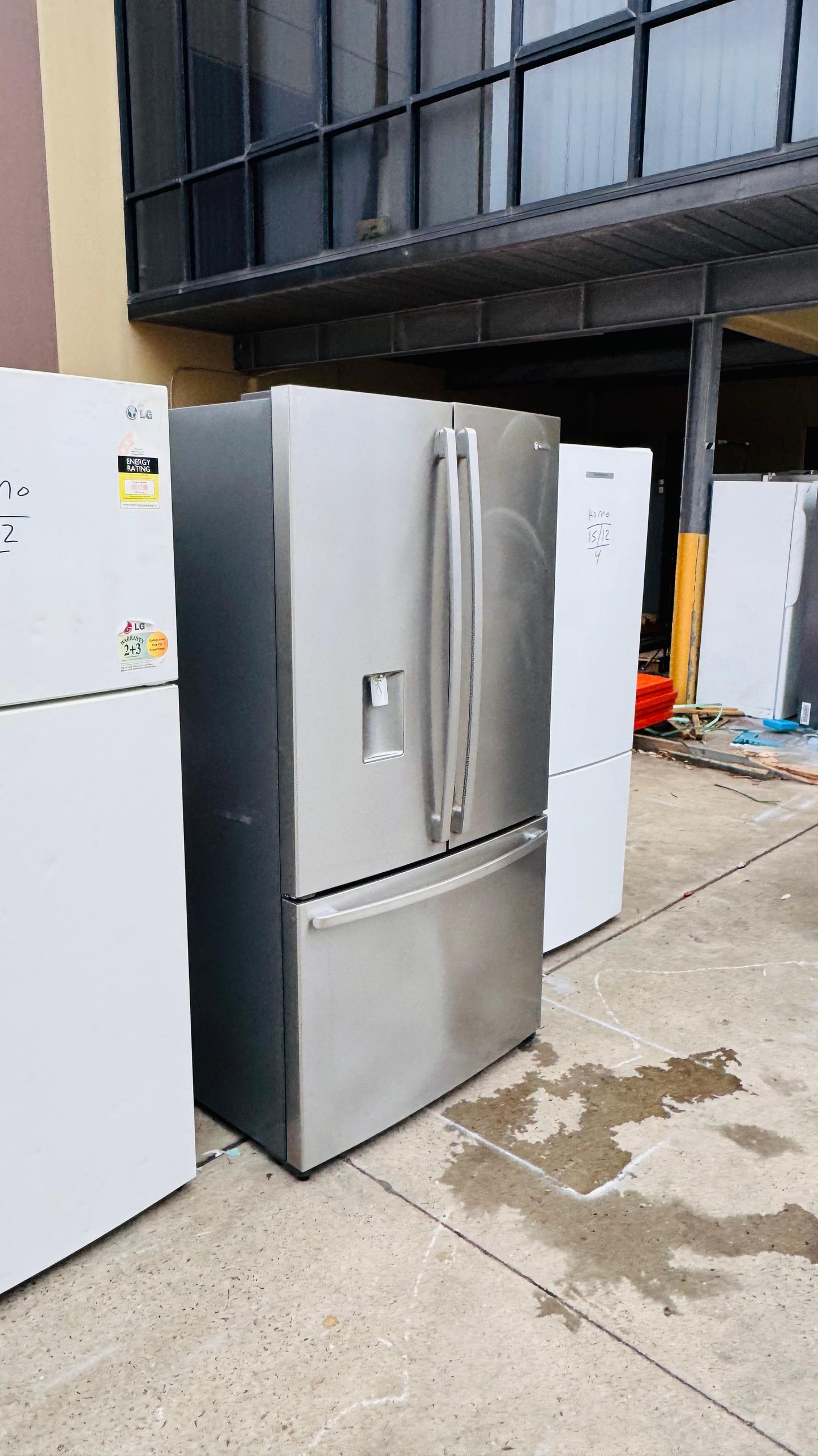 WESTINGHOUSE FRENCH DOOR 605 LITRES FRIDGE FREEZER