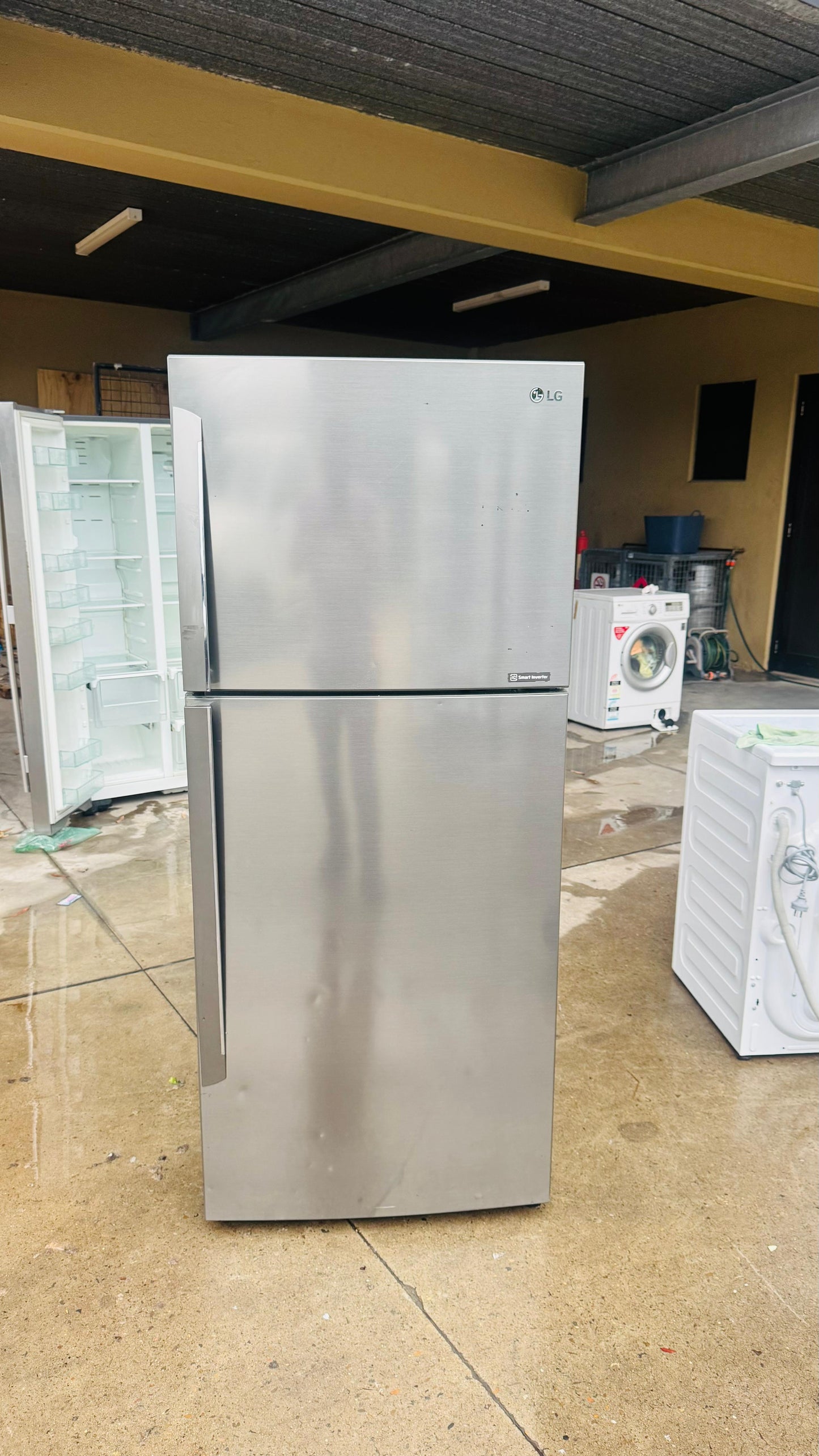 LG 442 LITRES FRIDGE FREEZER