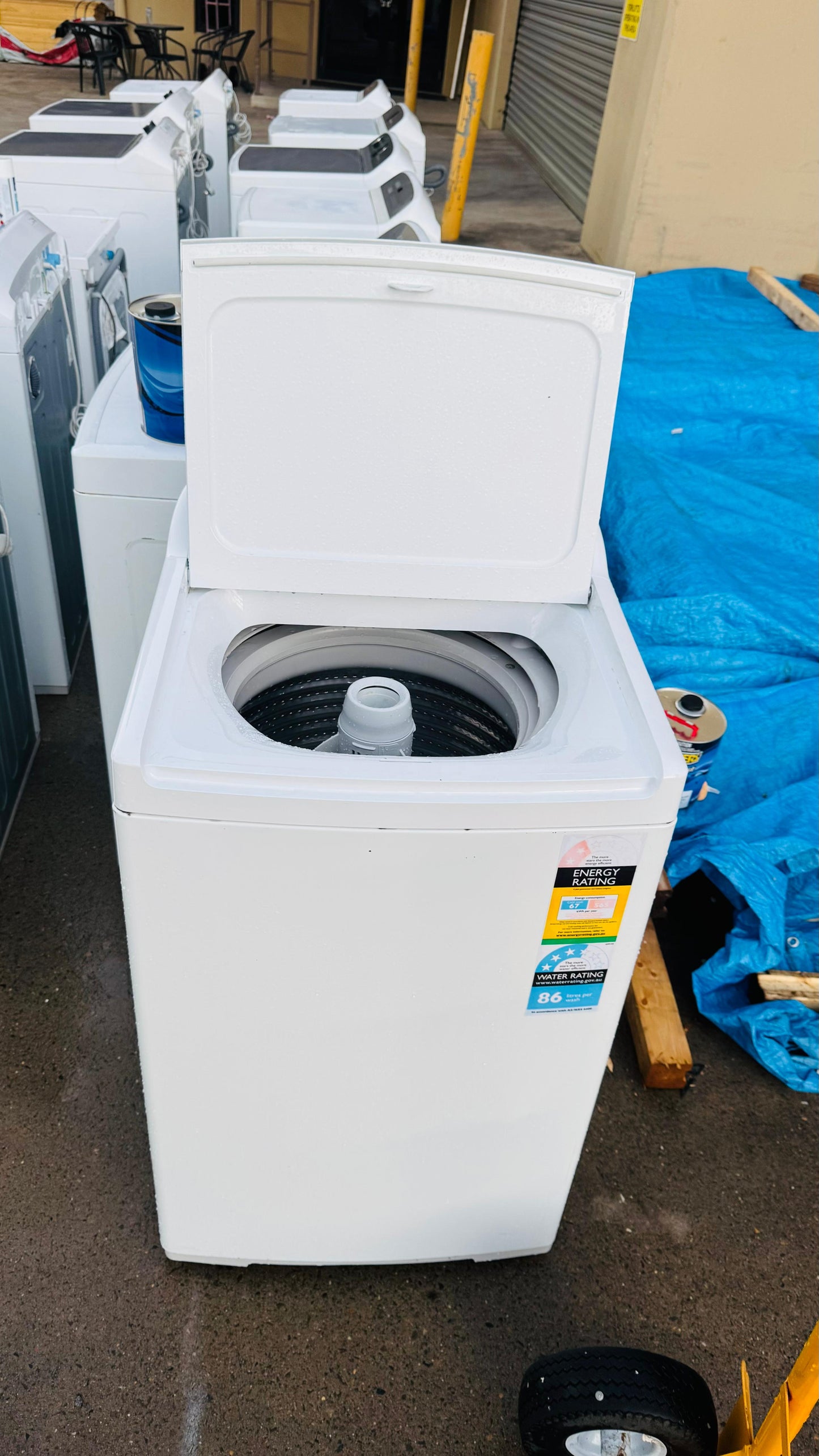 FISHER AND PAYKEL 7KGS TOP LOADER WASHING MACHINE