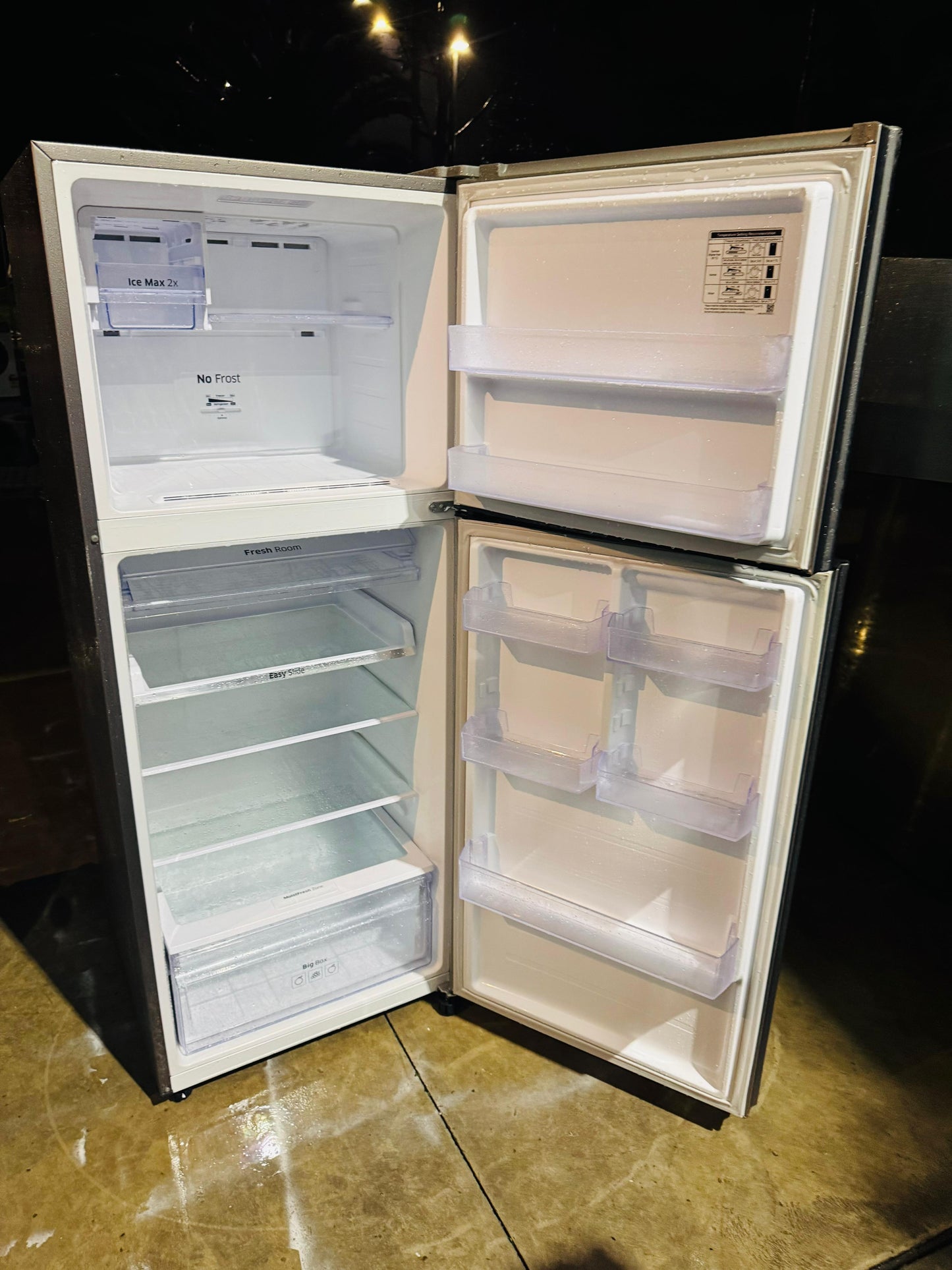 SAMSUNG 469 LITRES FRIDGE FREEZER