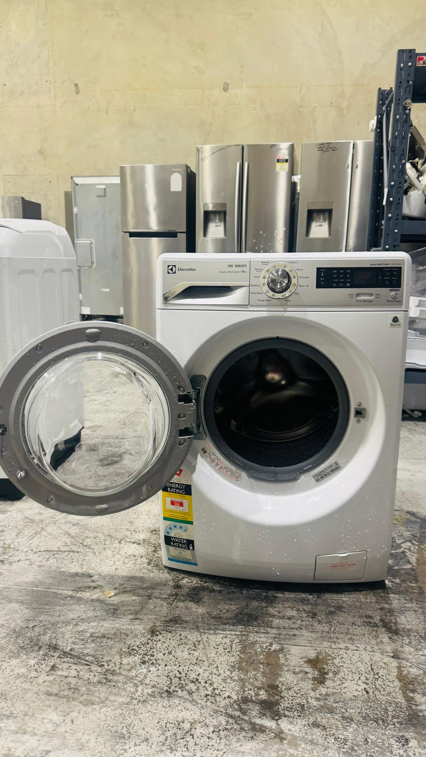 ELECTROLUX 8KGS FRONT LOADER WASHING MACHINE