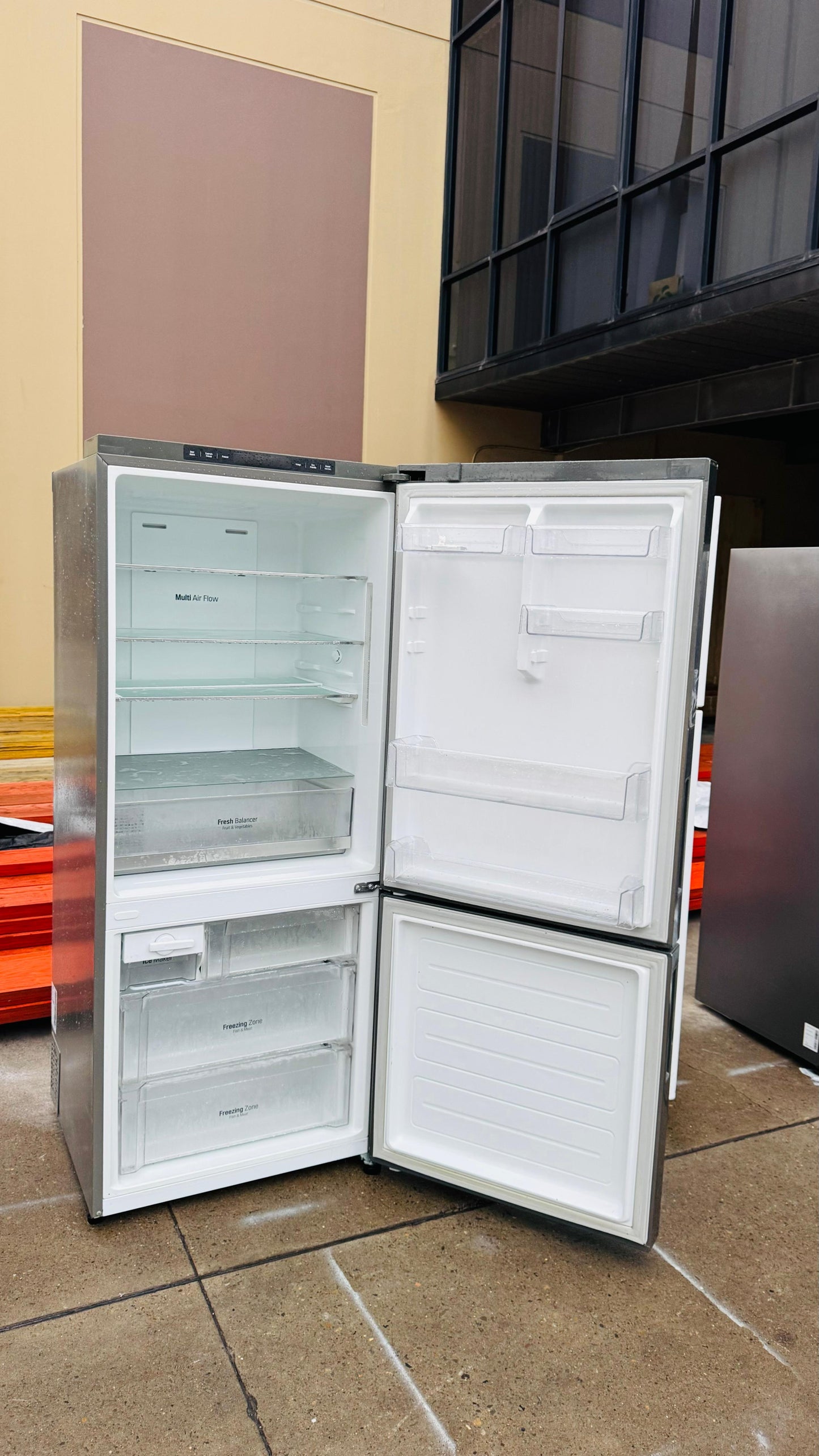 LG 450 LITRES FRIDGE FREEZER