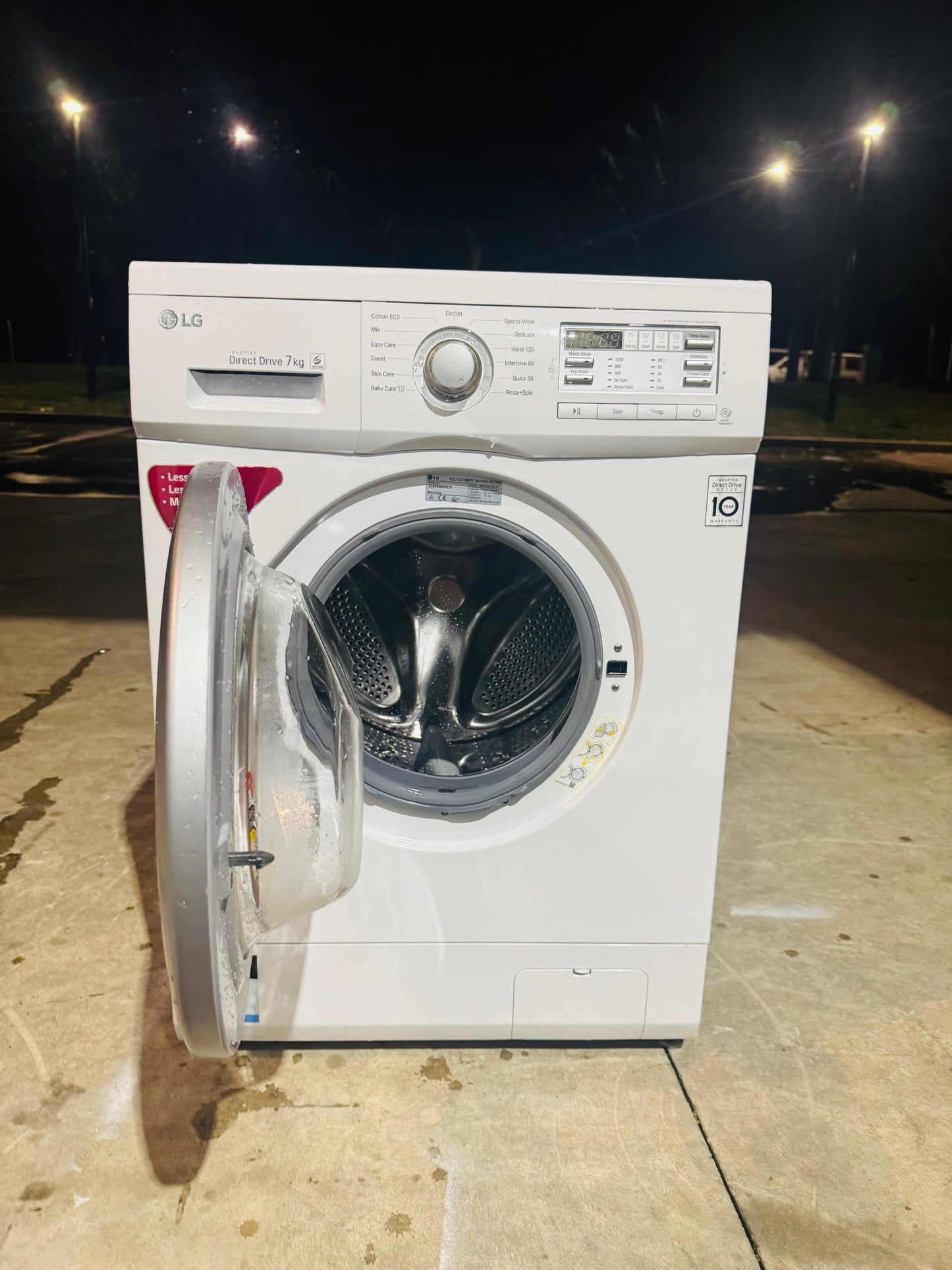 LG 7 KGS FRONT LOADER WASHING MACHINE