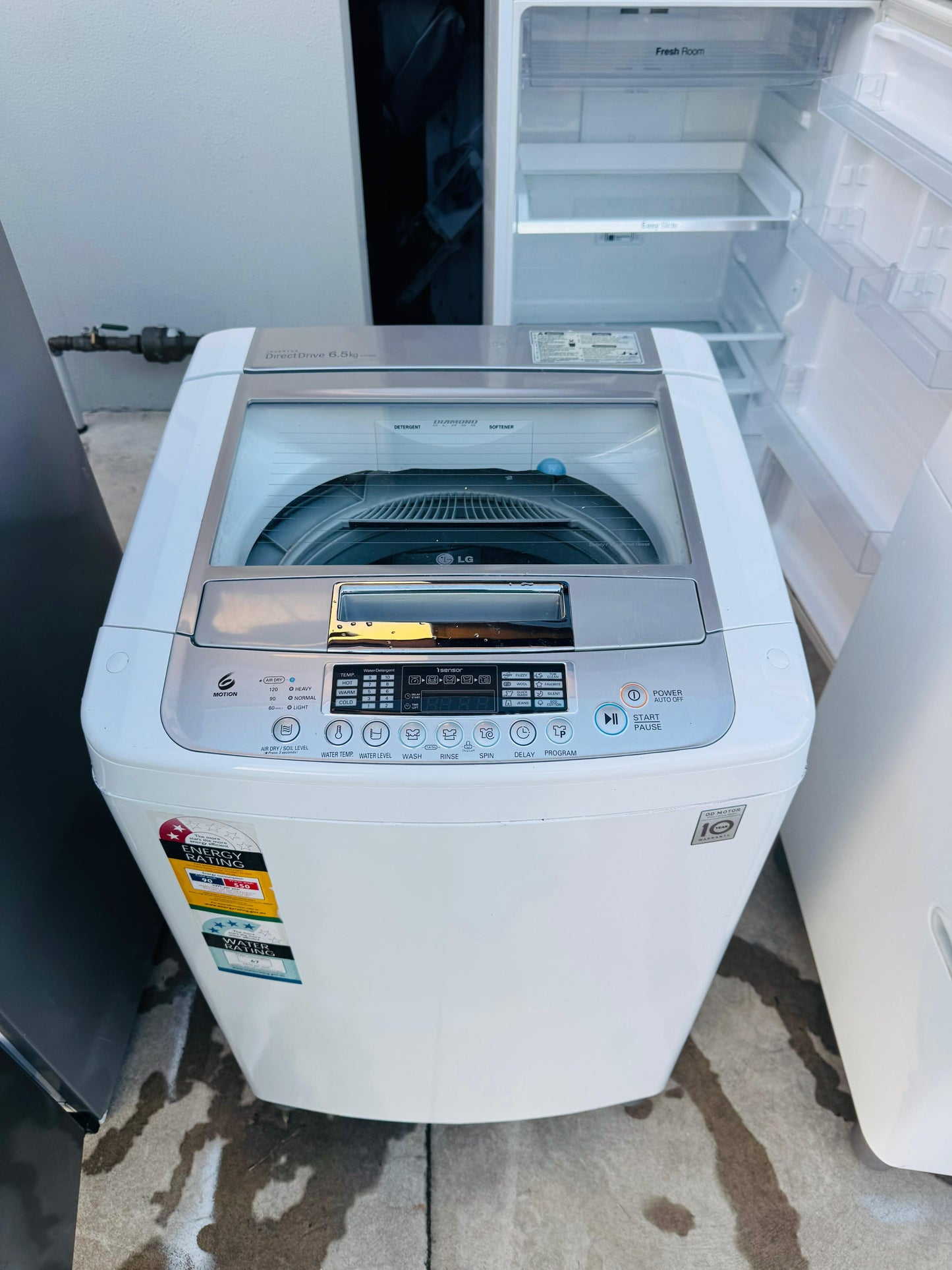 LG 6.5 KGS TOP LOADER WASHING MACHINE✅